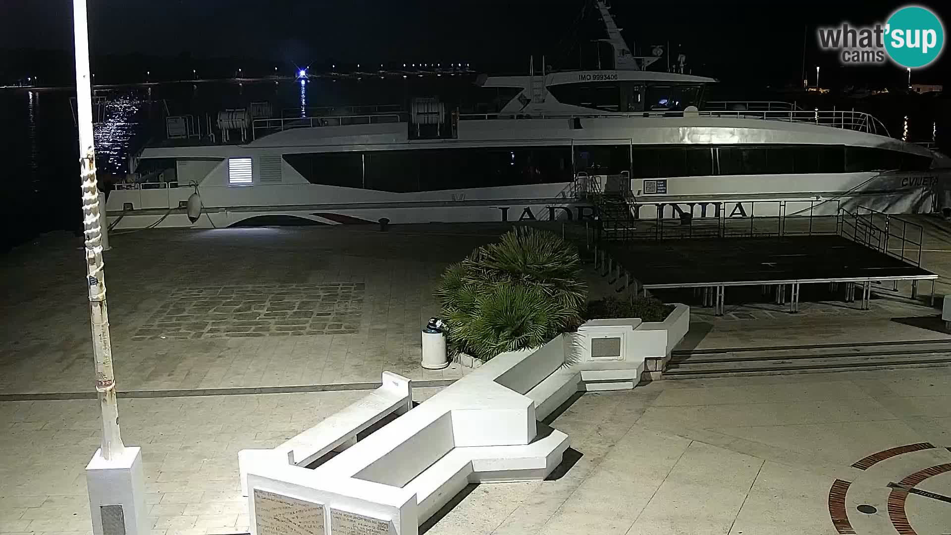 Novalja Livecam promenade