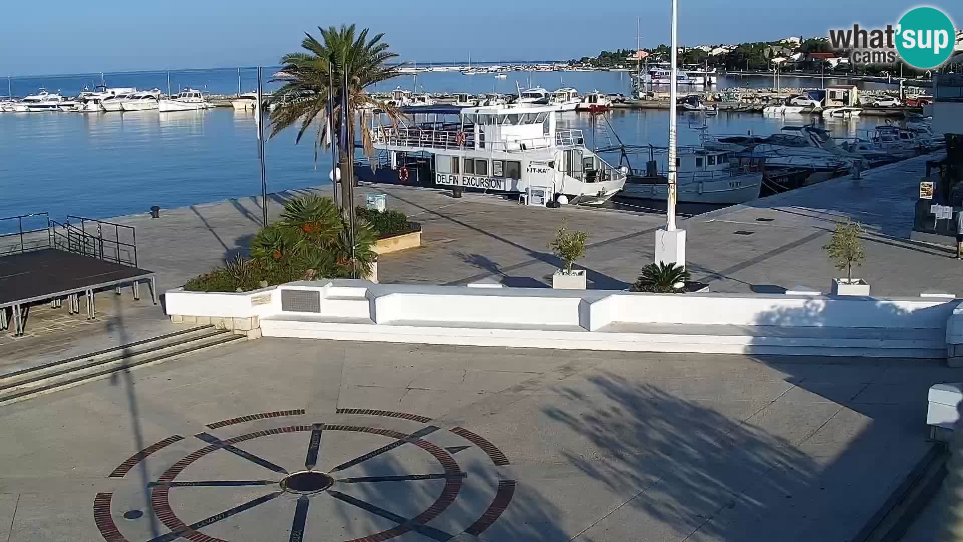 Web kamera Novalja promenada