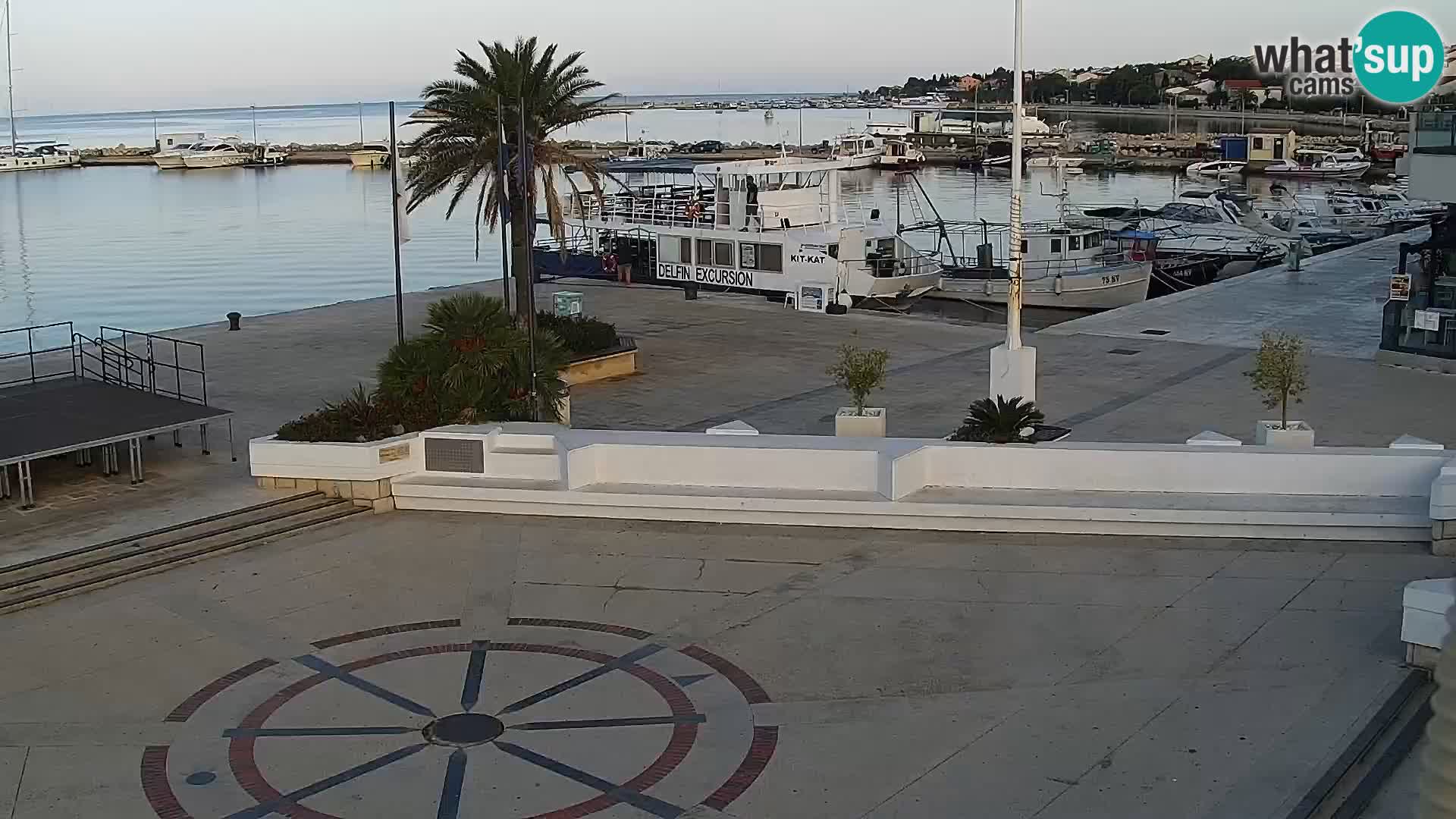 Webcam Novalja seaside promenade