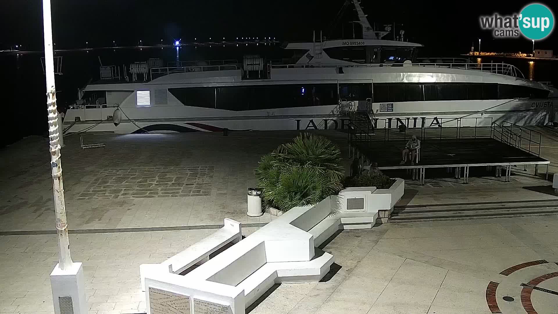 Webcam Novalja seaside promenade