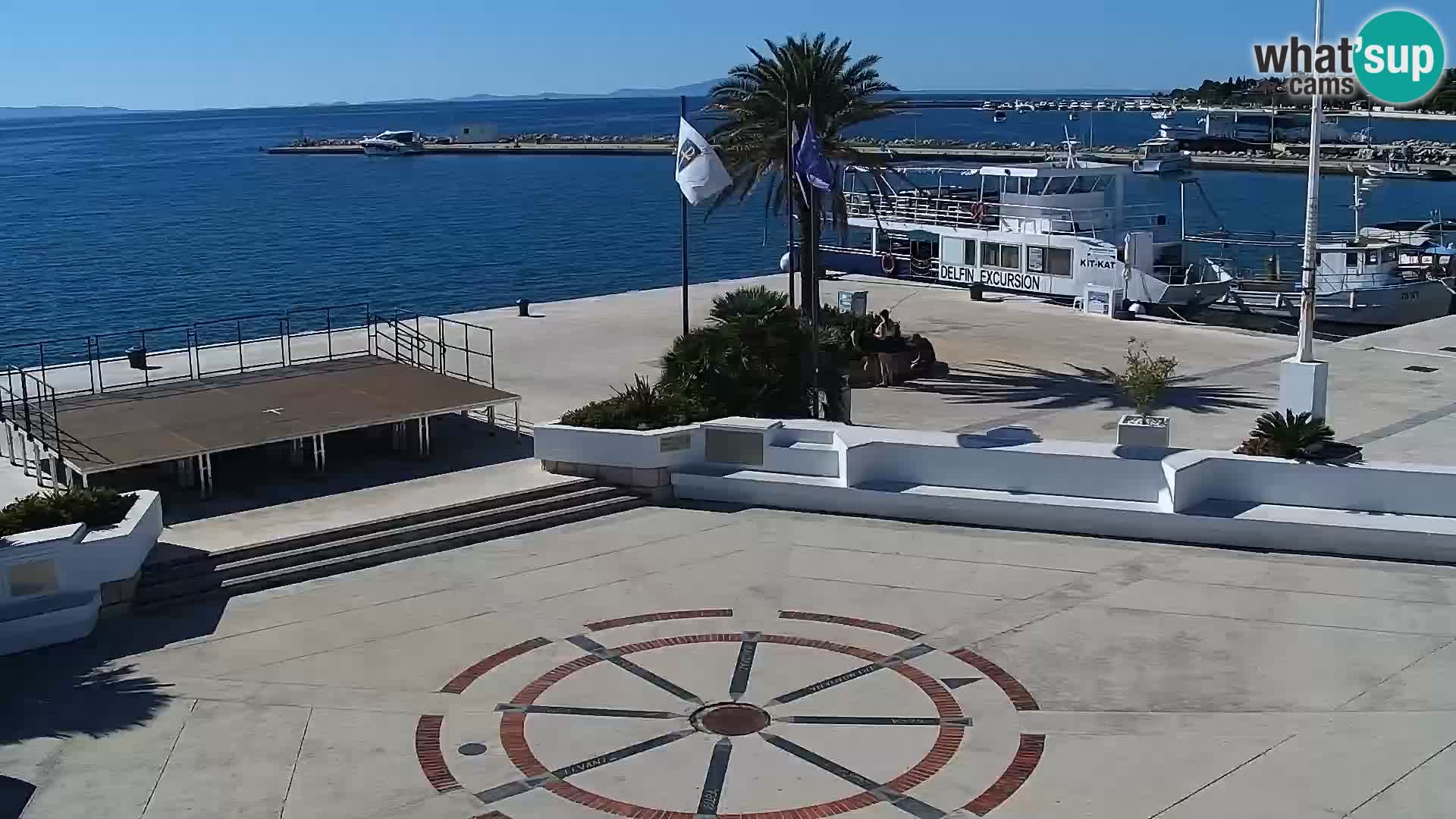 Web kamera Novalja promenada