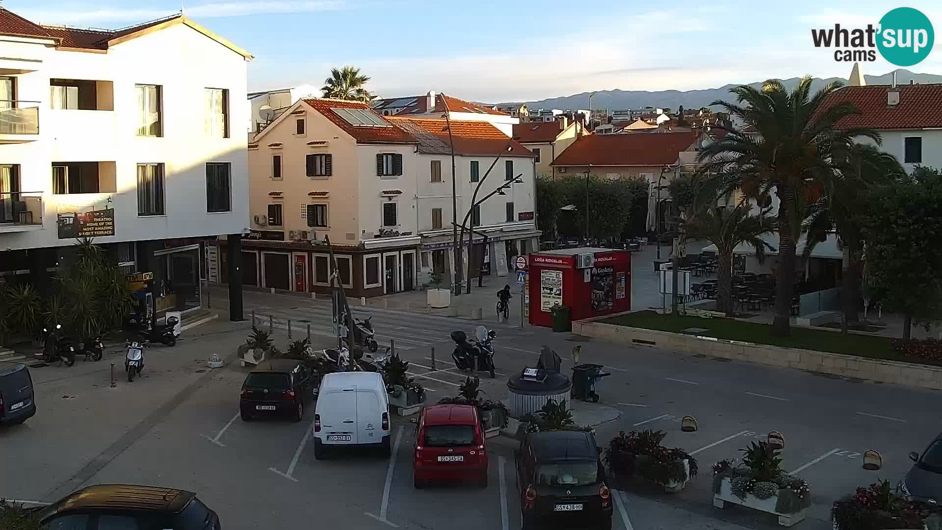 Novalja spletna kamera promenada
