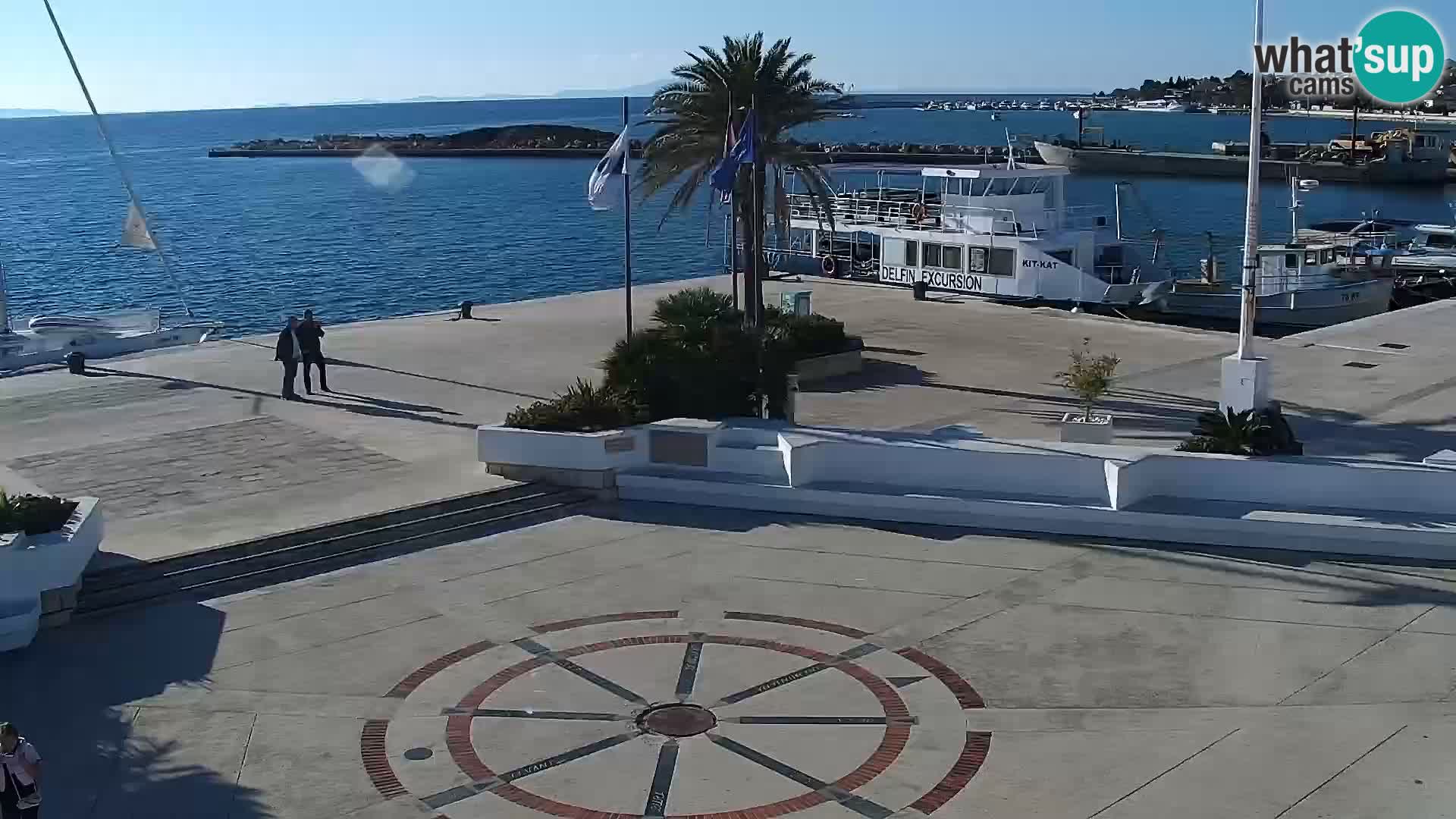 Web kamera Novalja promenada