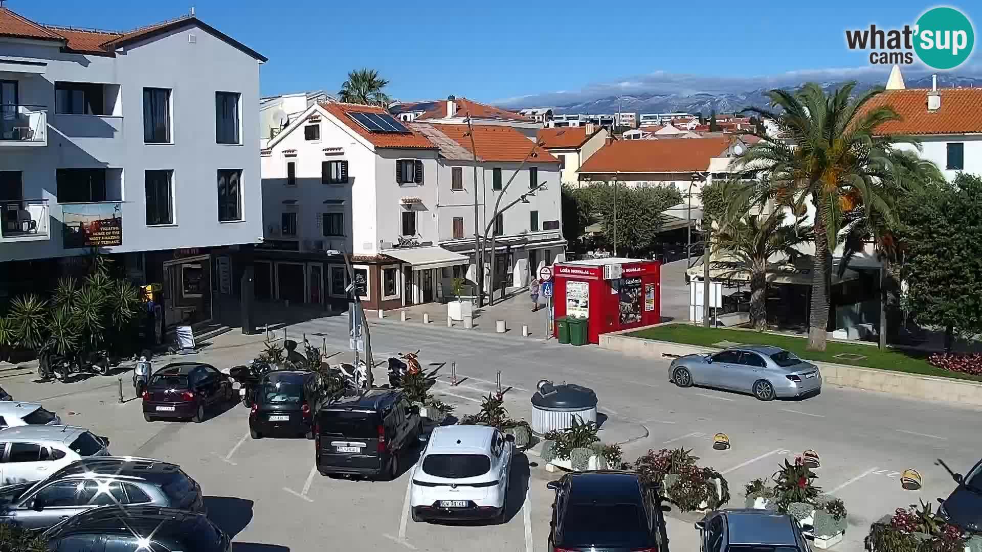 Novalja spletna kamera promenada