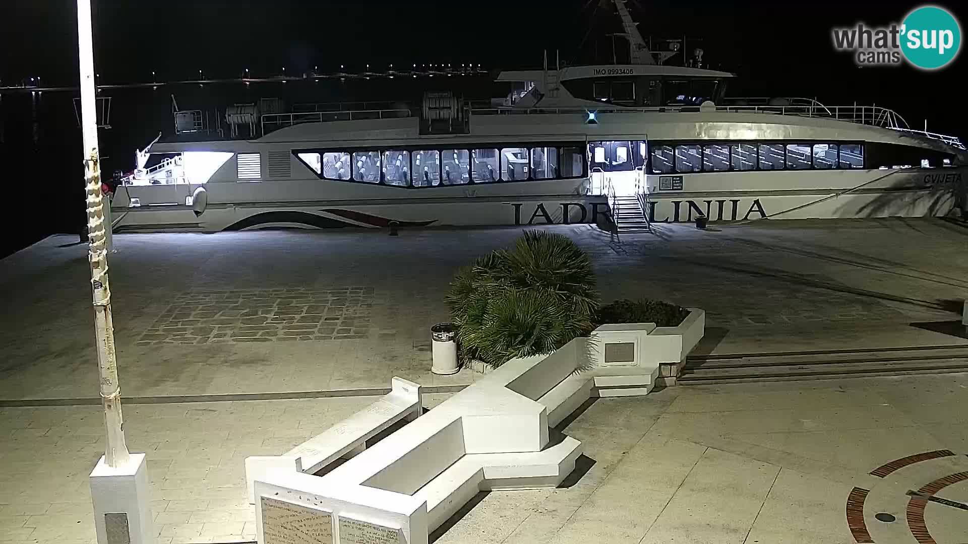 Webcam Novalja seaside promenade