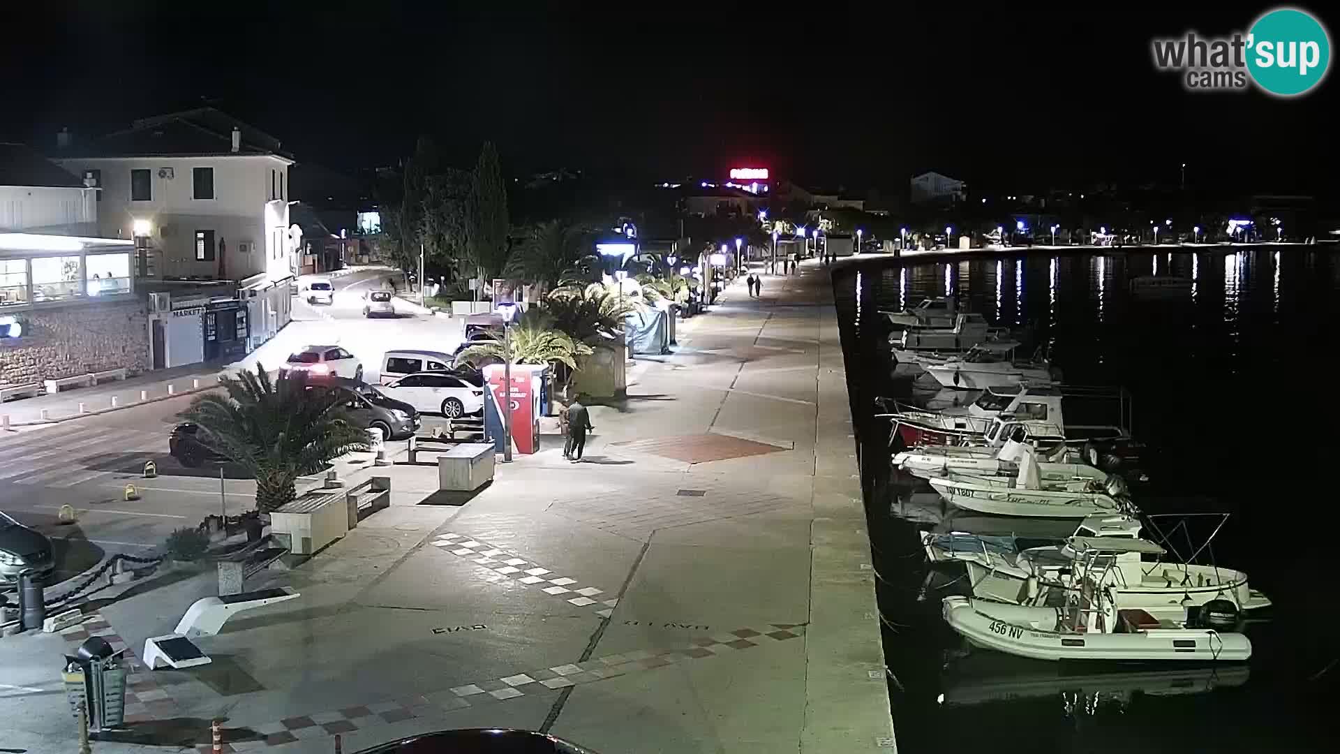 Novalja spletna kamera promenada