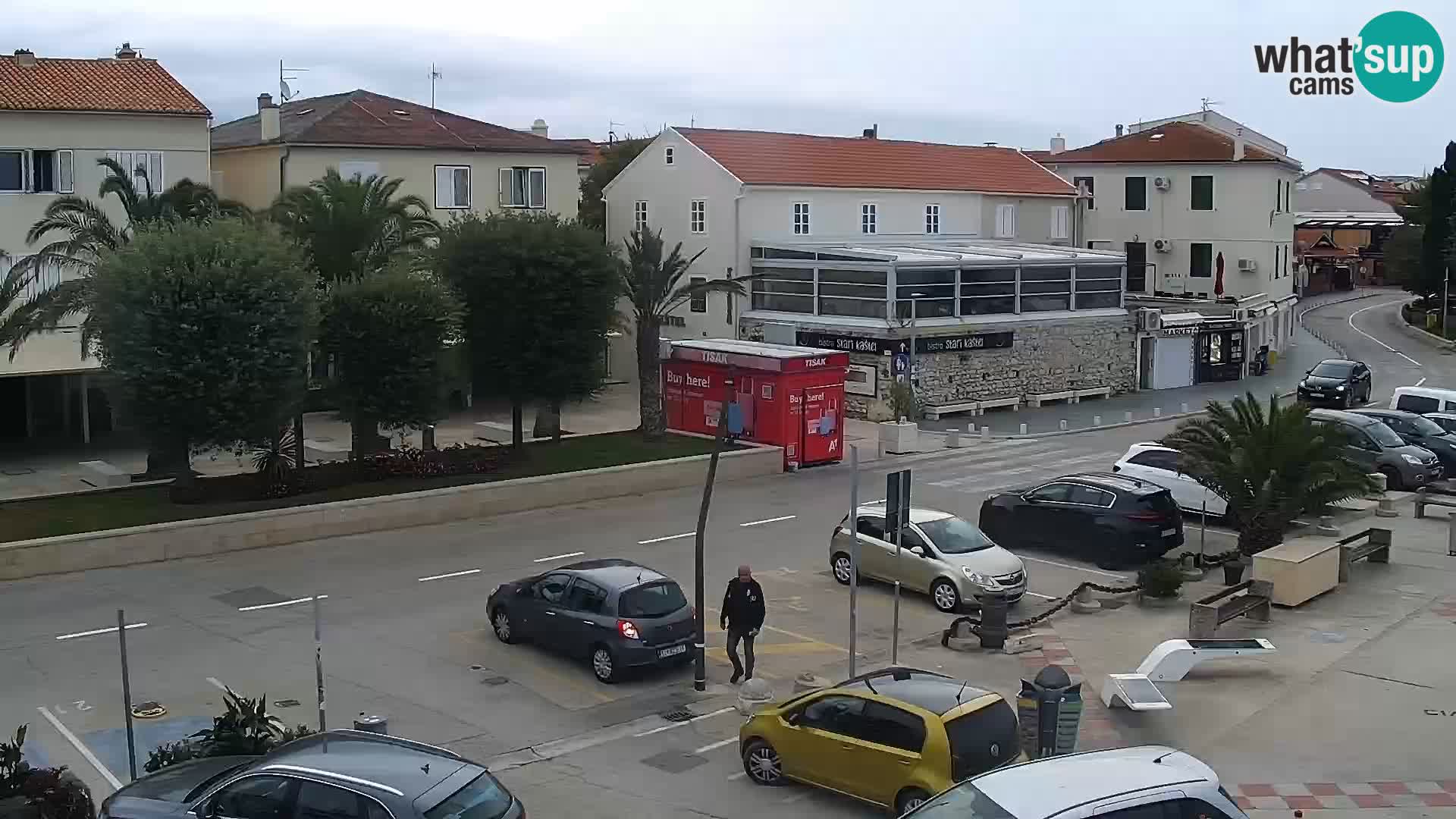 Webcam Novalja seaside promenade