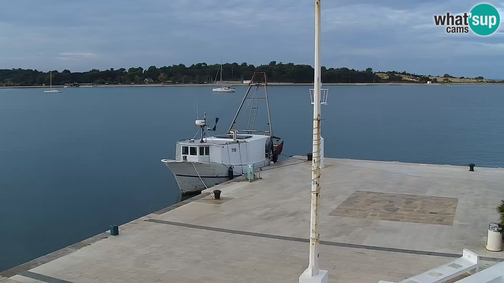 Webcam Novalja seaside promenade