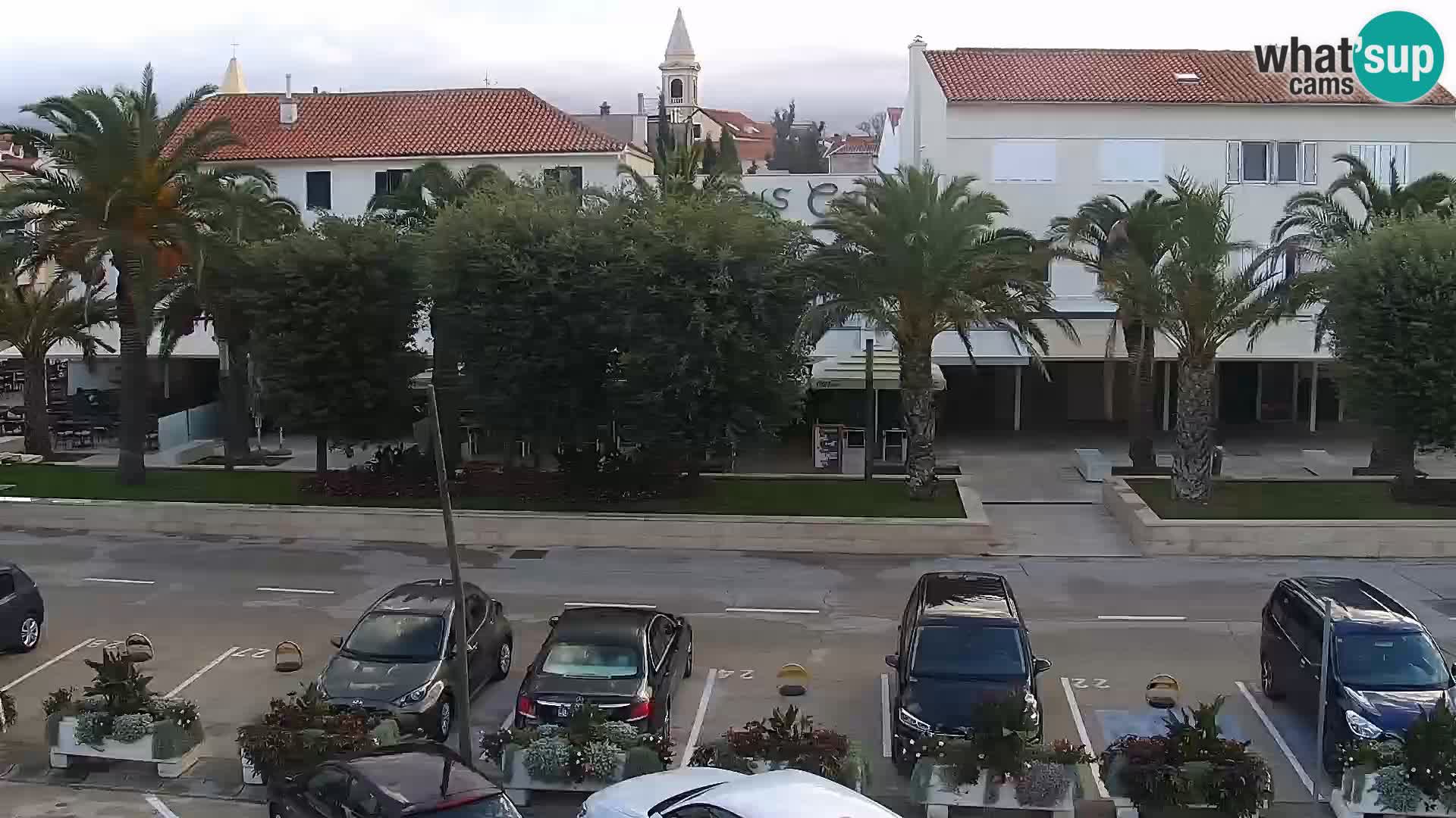 Webcam Novalja seaside promenade
