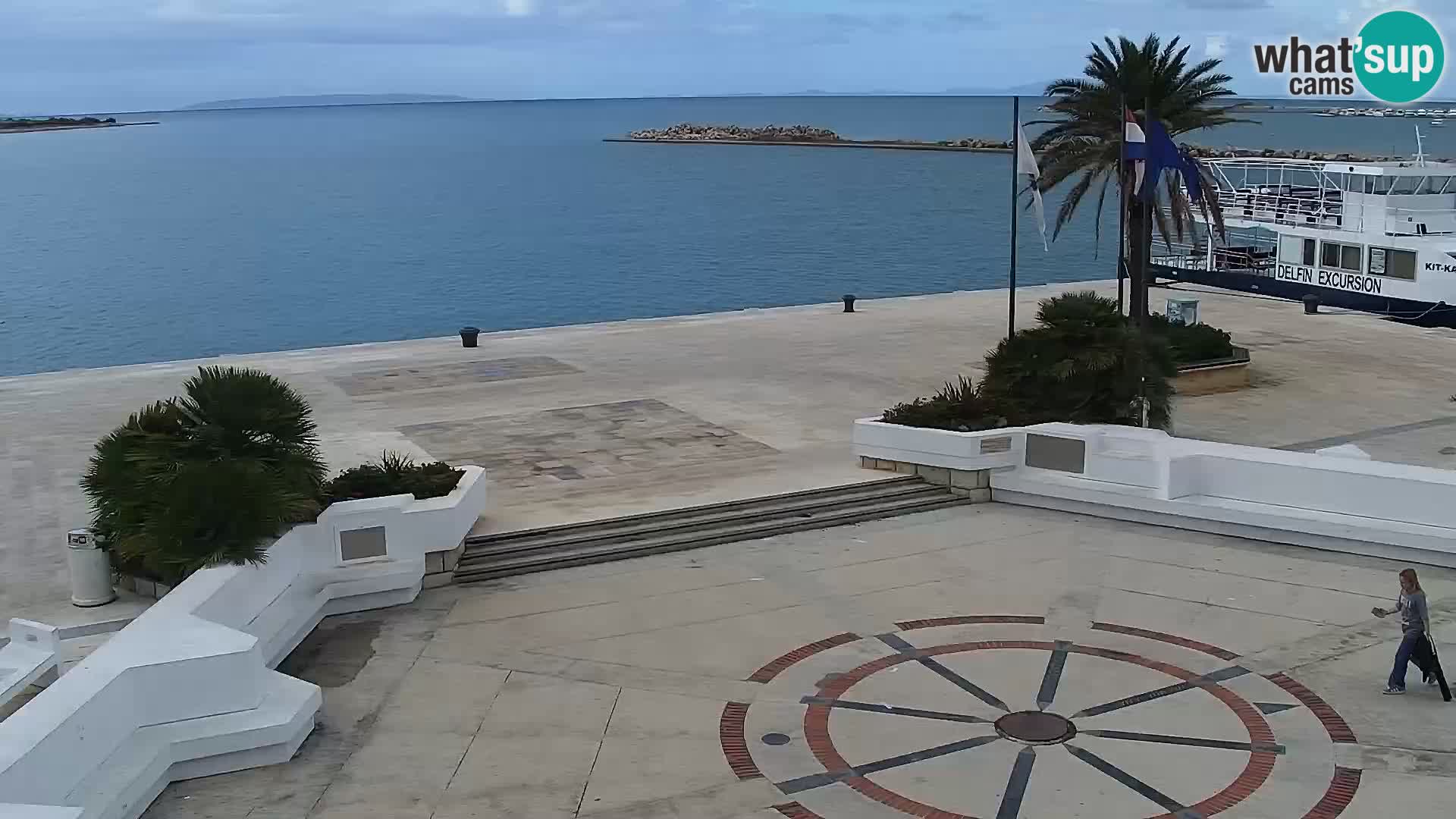 Webcam Novalja seaside promenade