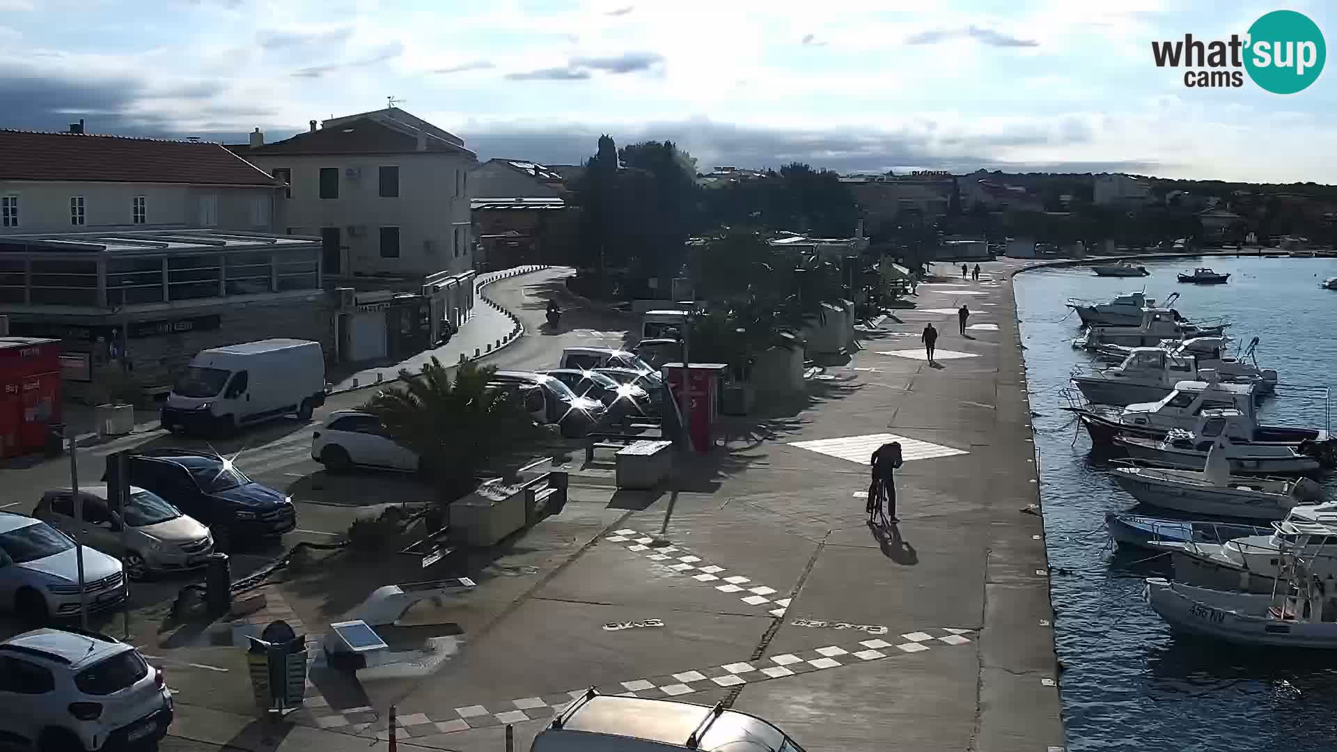 Web kamera Novalja promenada