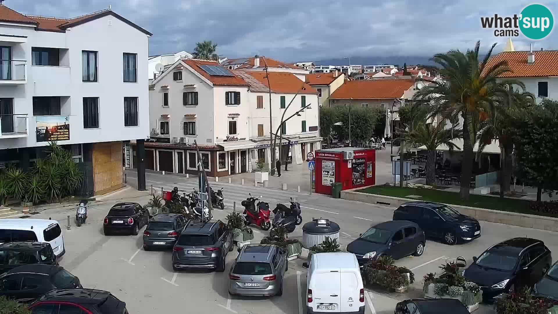 Novalja spletna kamera promenada
