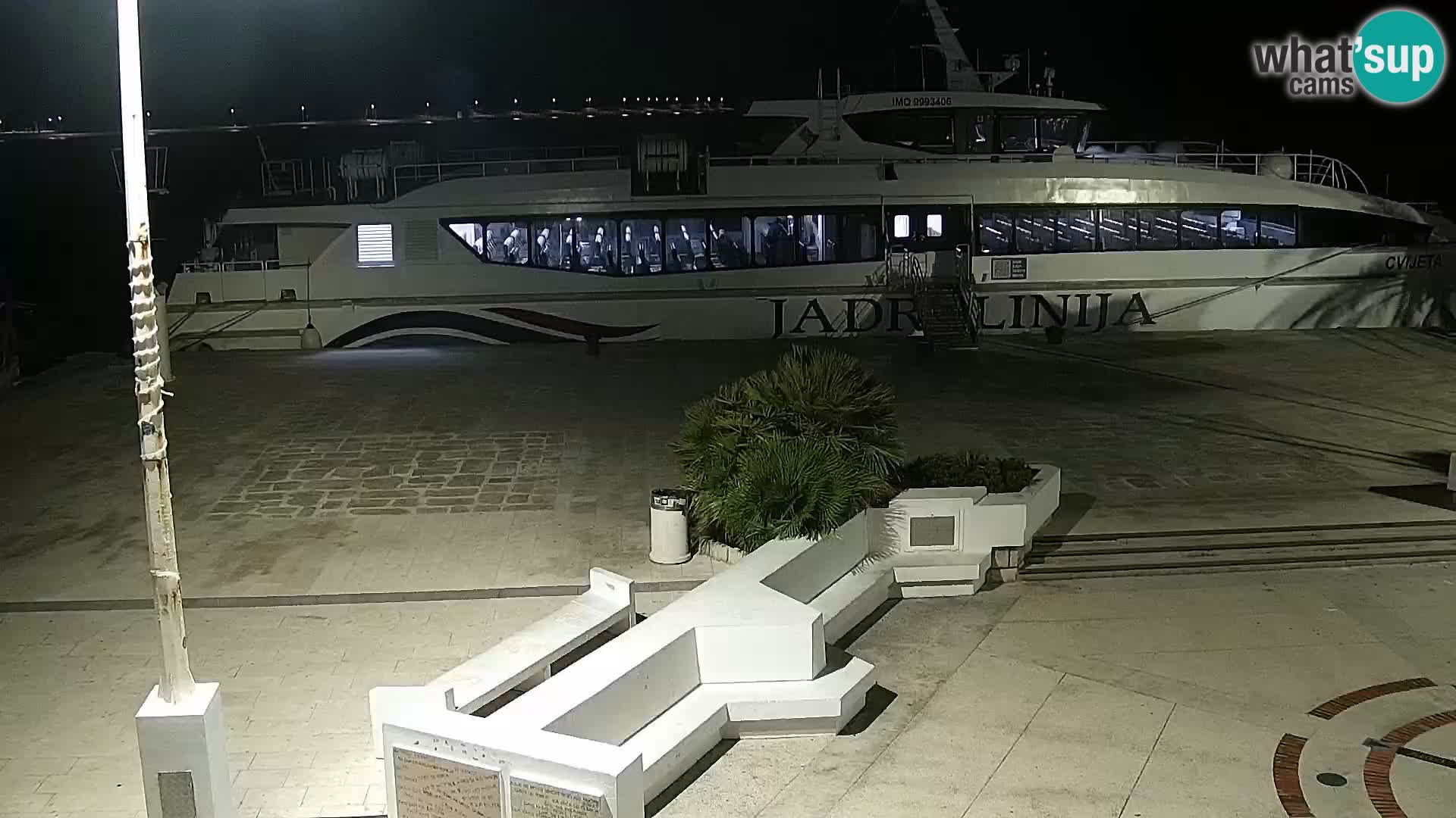 Livecam Promenade a Novalja
