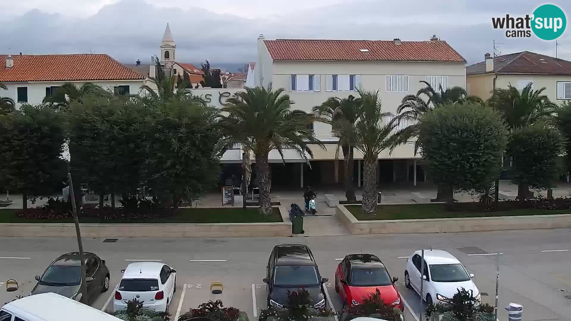 Webcam Novalja seaside promenade
