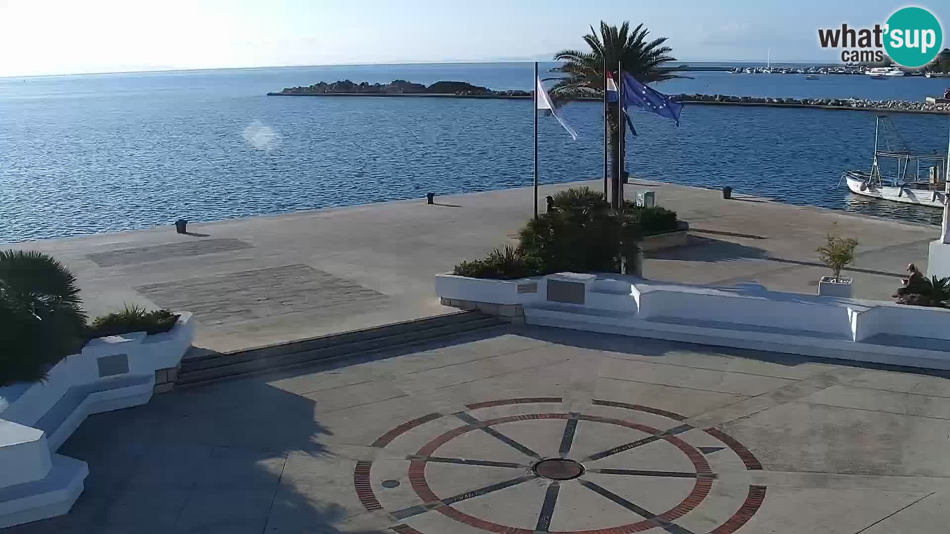 Webcam Novalja seaside promenade