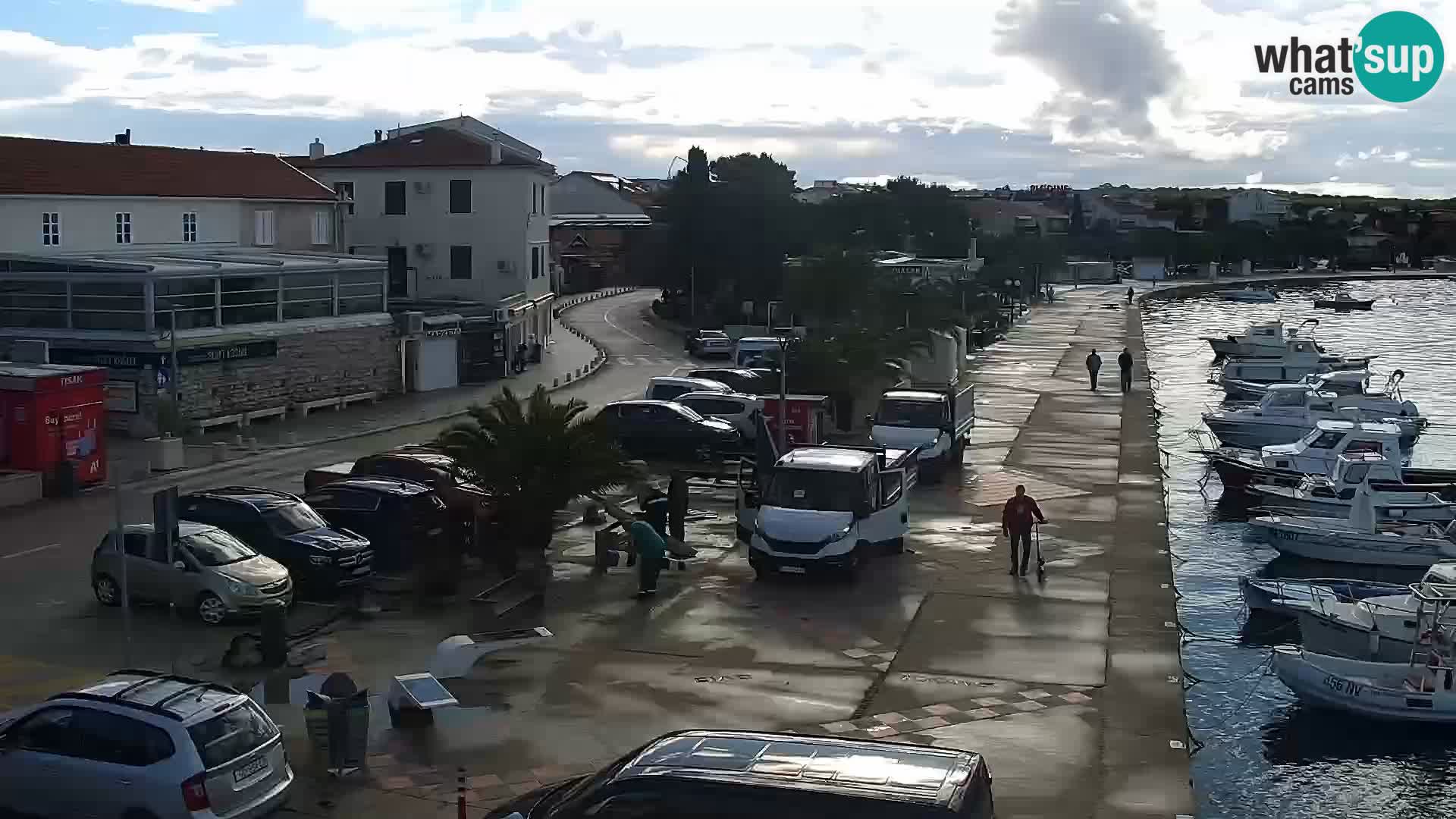 Novalja spletna kamera promenada