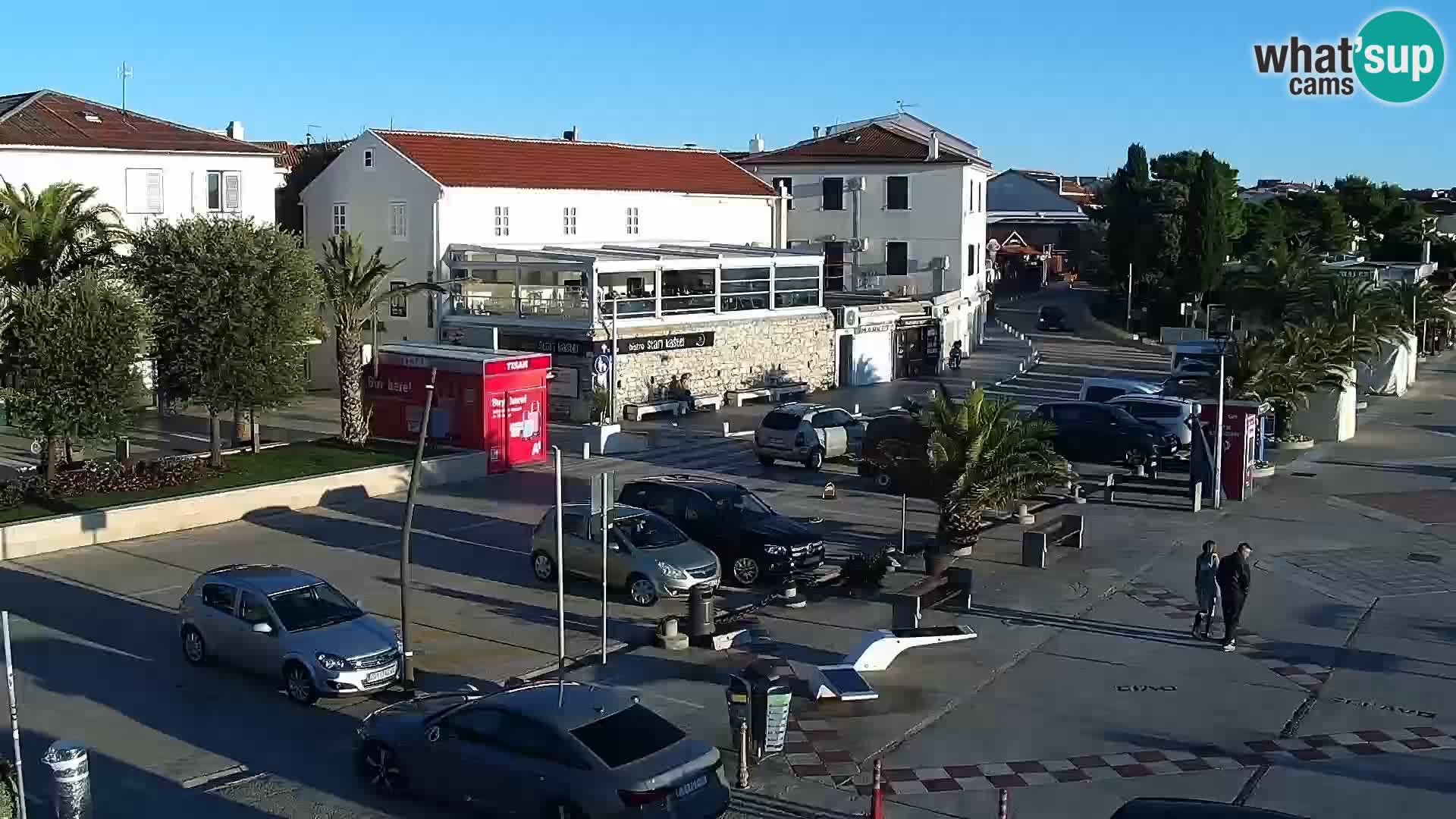 Webcam Novalja seaside promenade