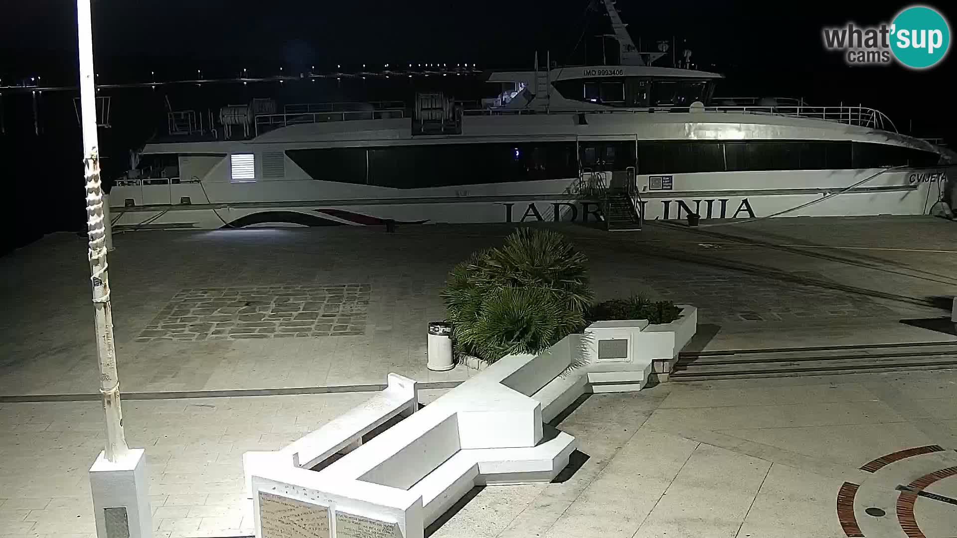 Livecam Promenade a Novalja