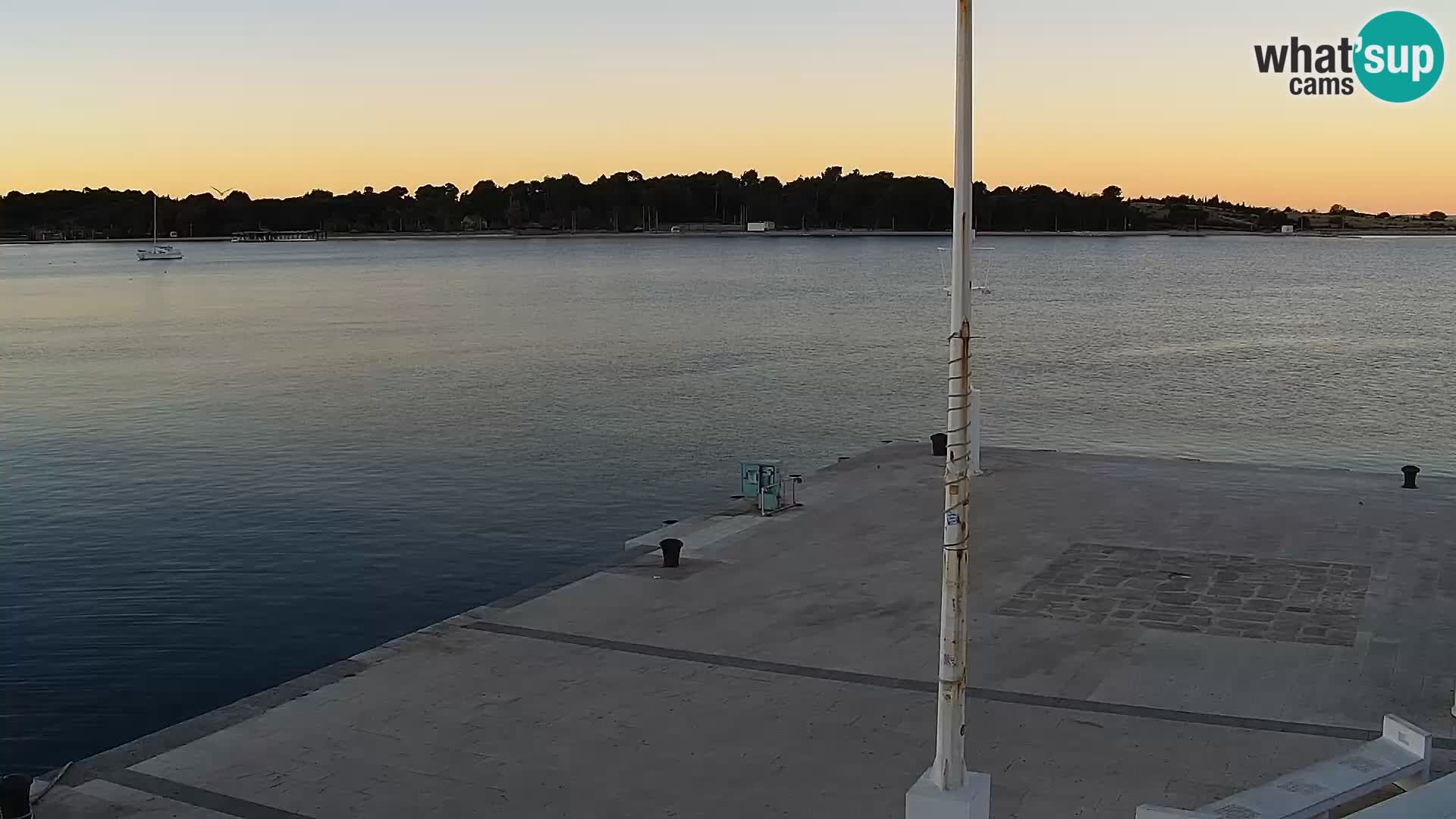 Novalja Livecam promenade