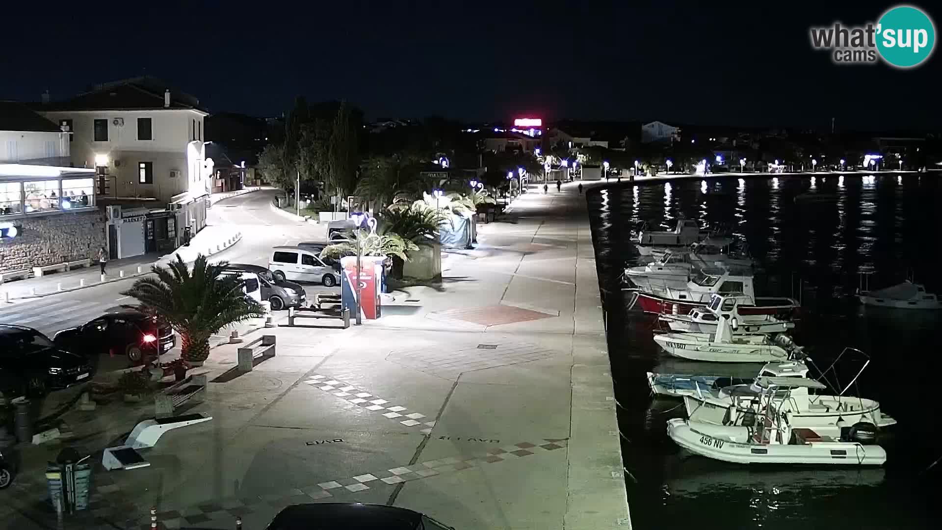 Web kamera Novalja promenada