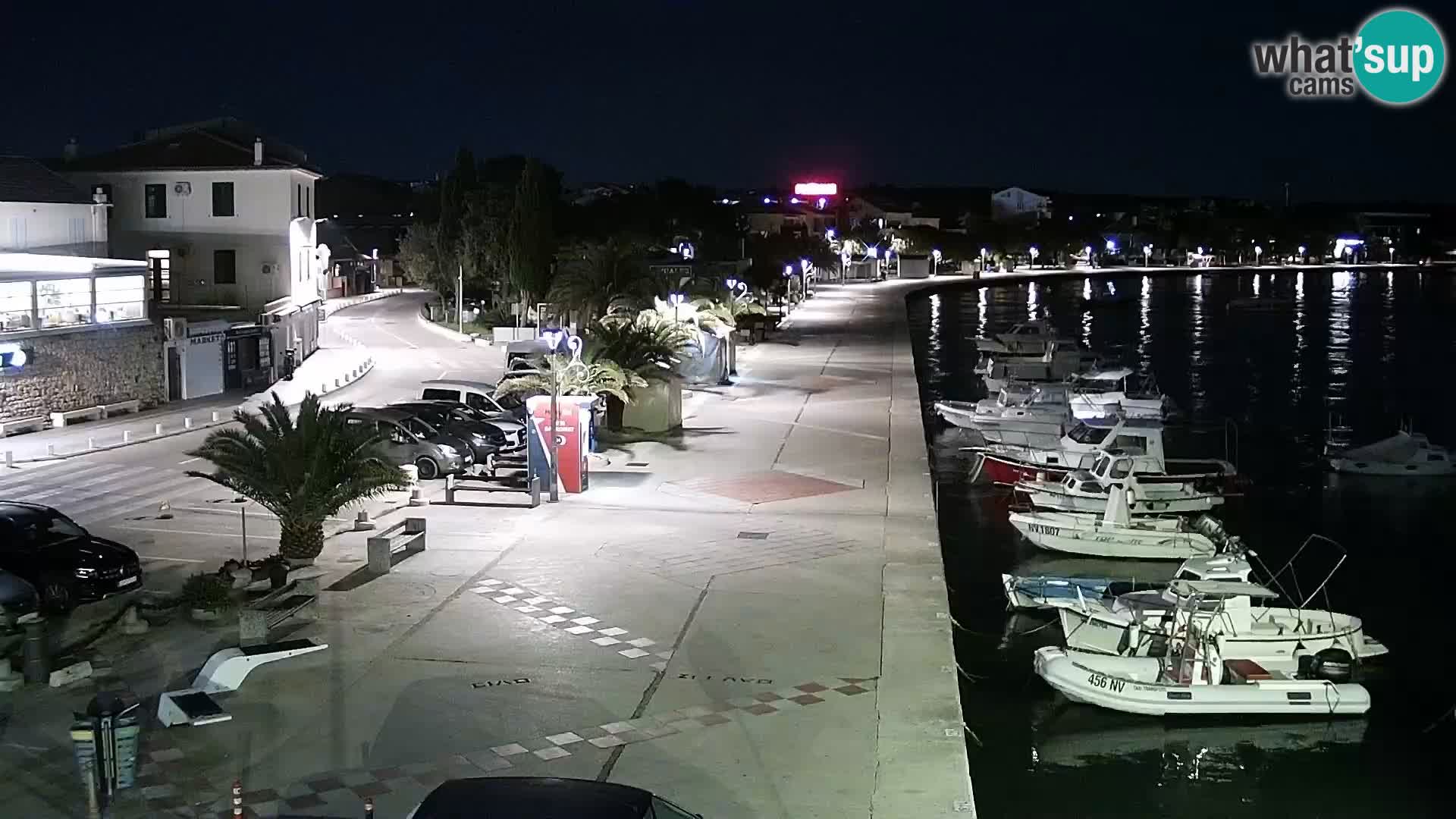 Novalja spletna kamera promenada