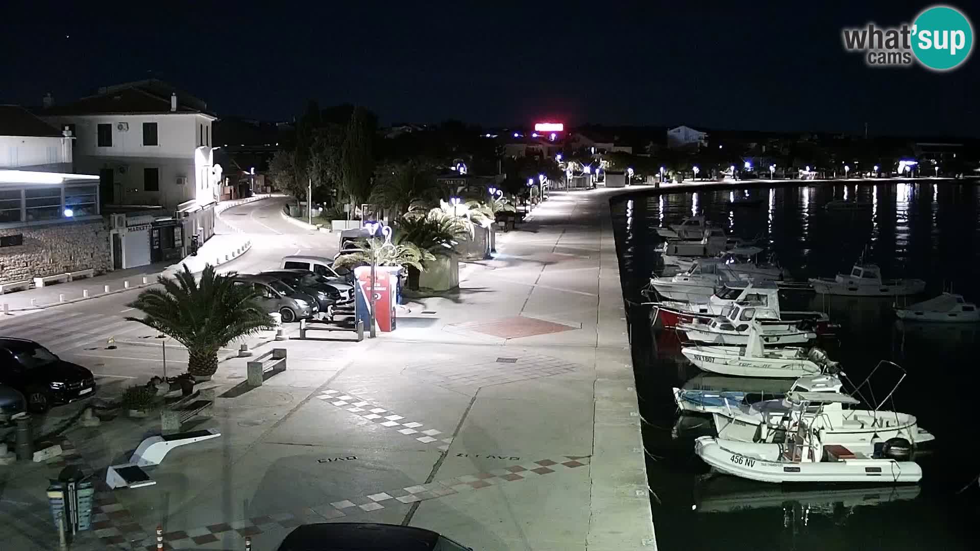 Web kamera Novalja promenada