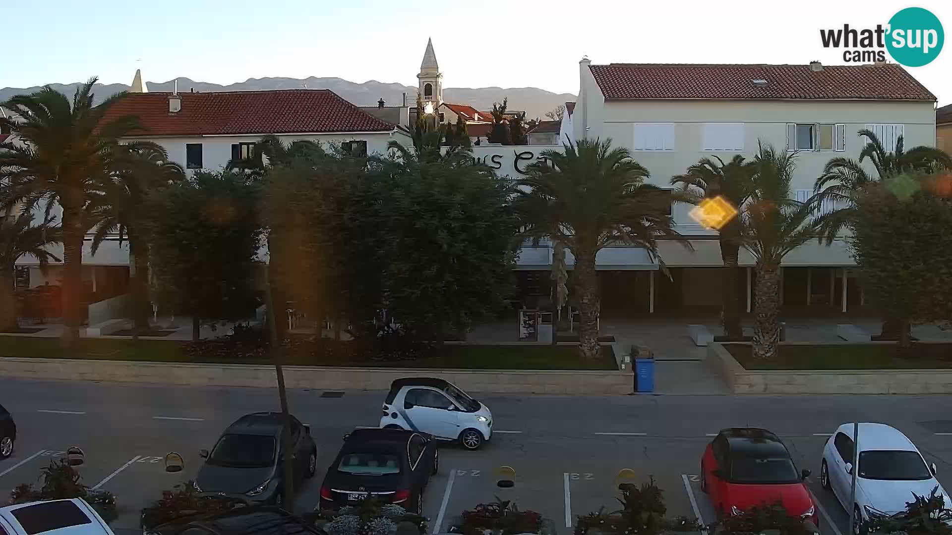 Webcam Novalja seaside promenade