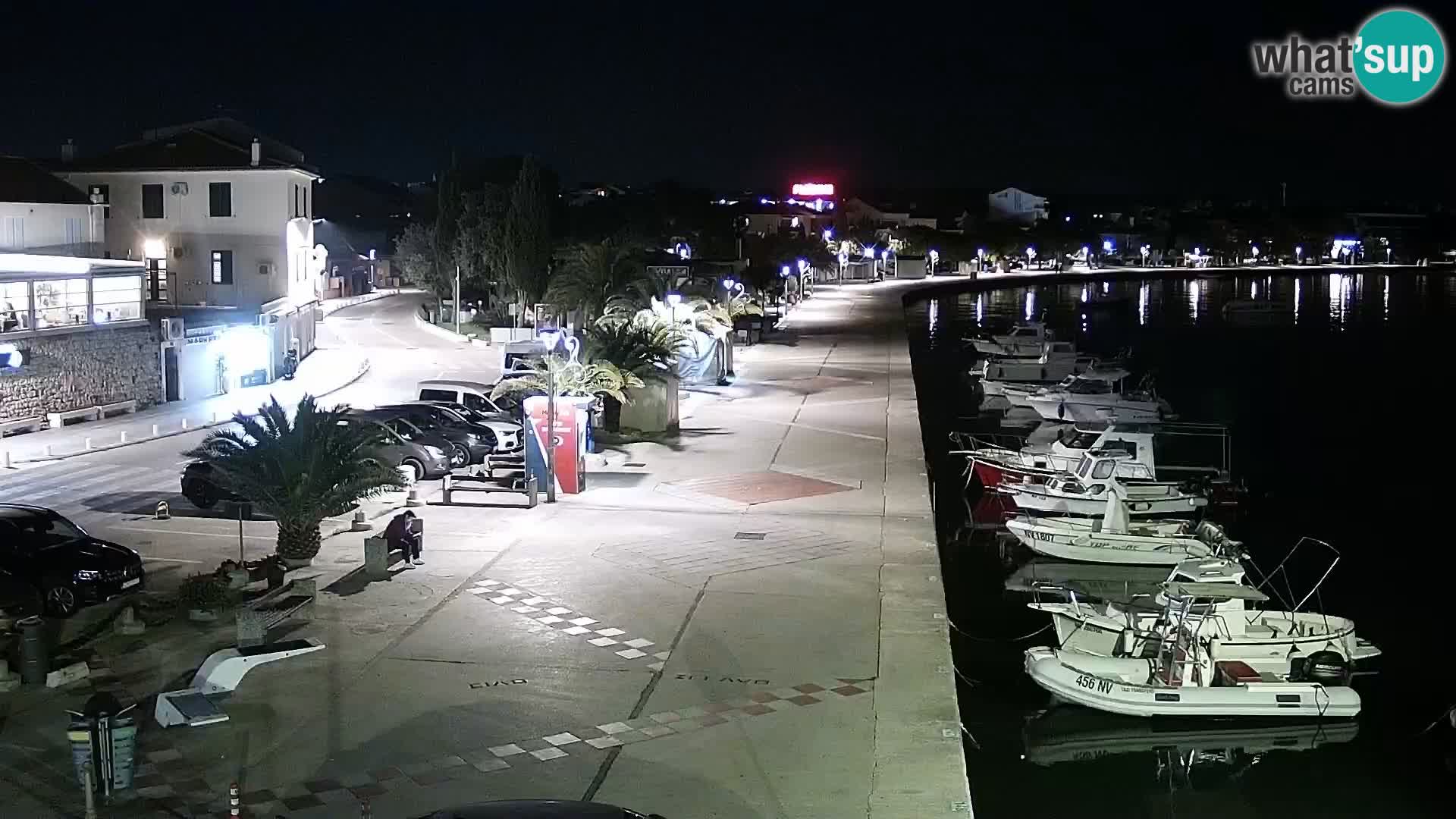 Web kamera Novalja promenada