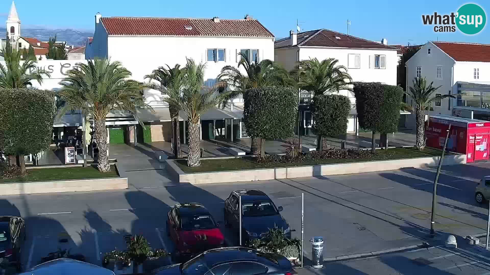 Novalja spletna kamera promenada