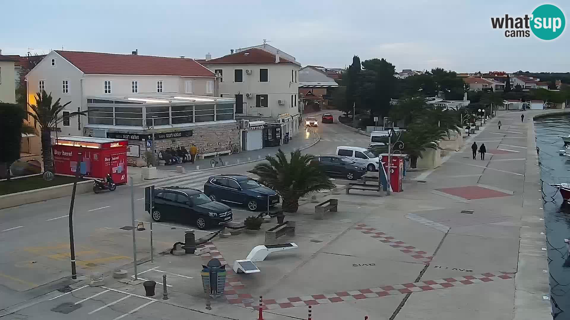 Webcam Novalja seaside promenade