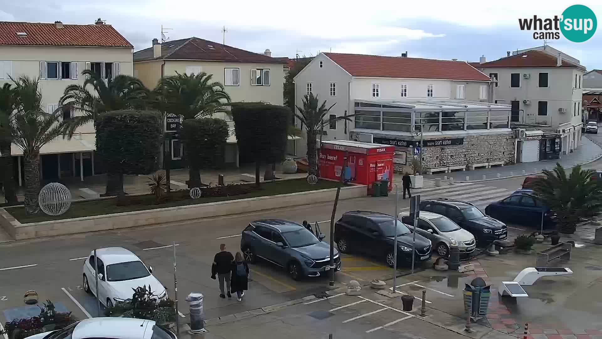 Web kamera Novalja promenada