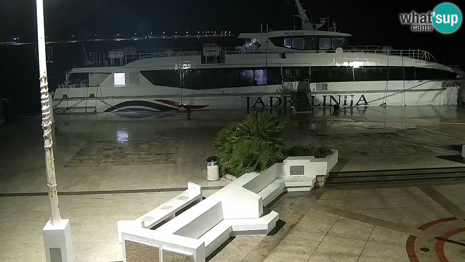 Livecam Promenade a Novalja