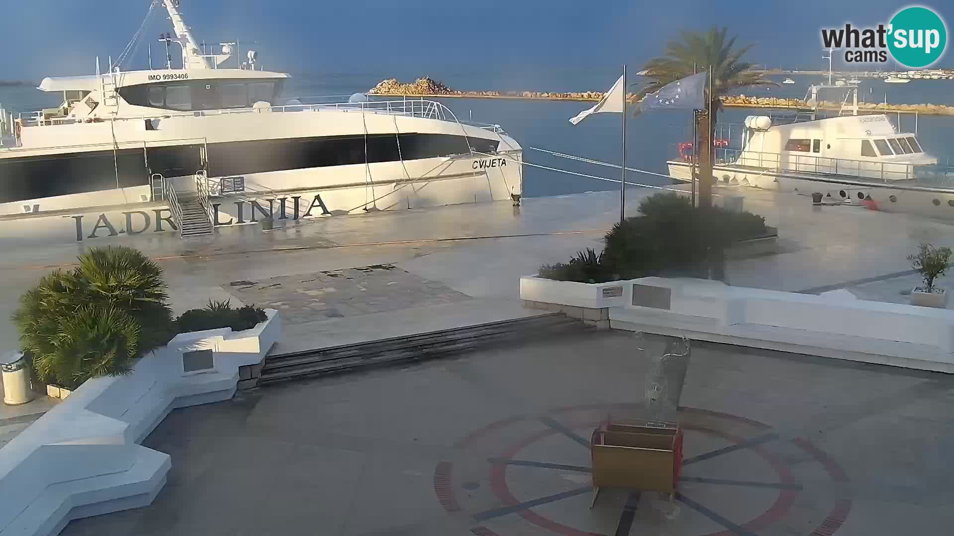 Novalja Livecam promenade