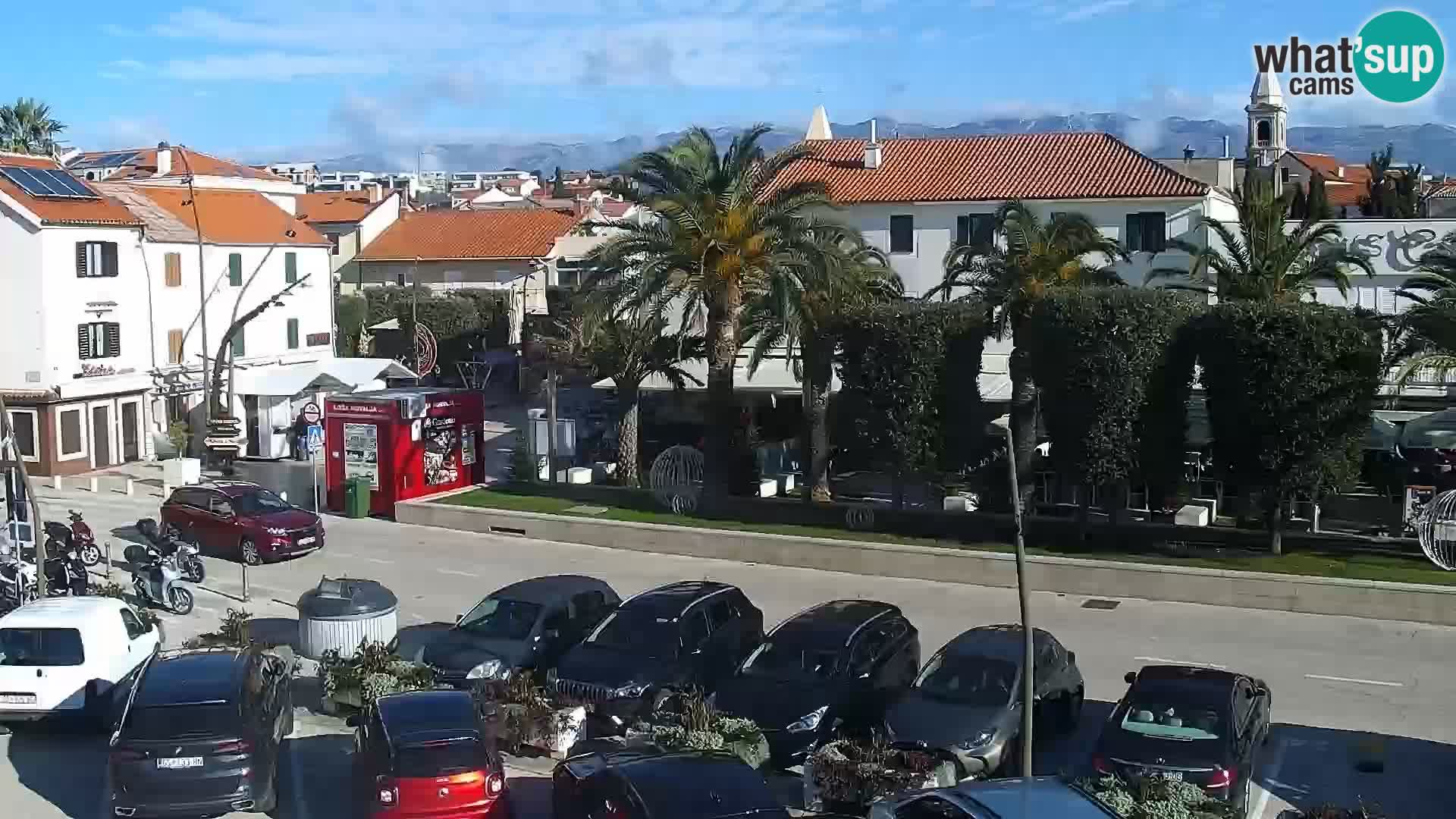 Novalja spletna kamera promenada