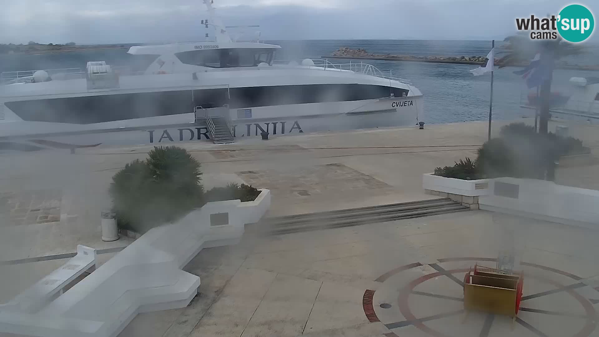 Webcam Novalja seaside promenade