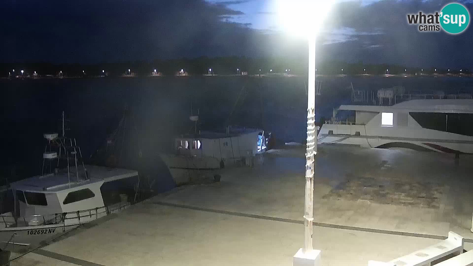 Web kamera Novalja promenada