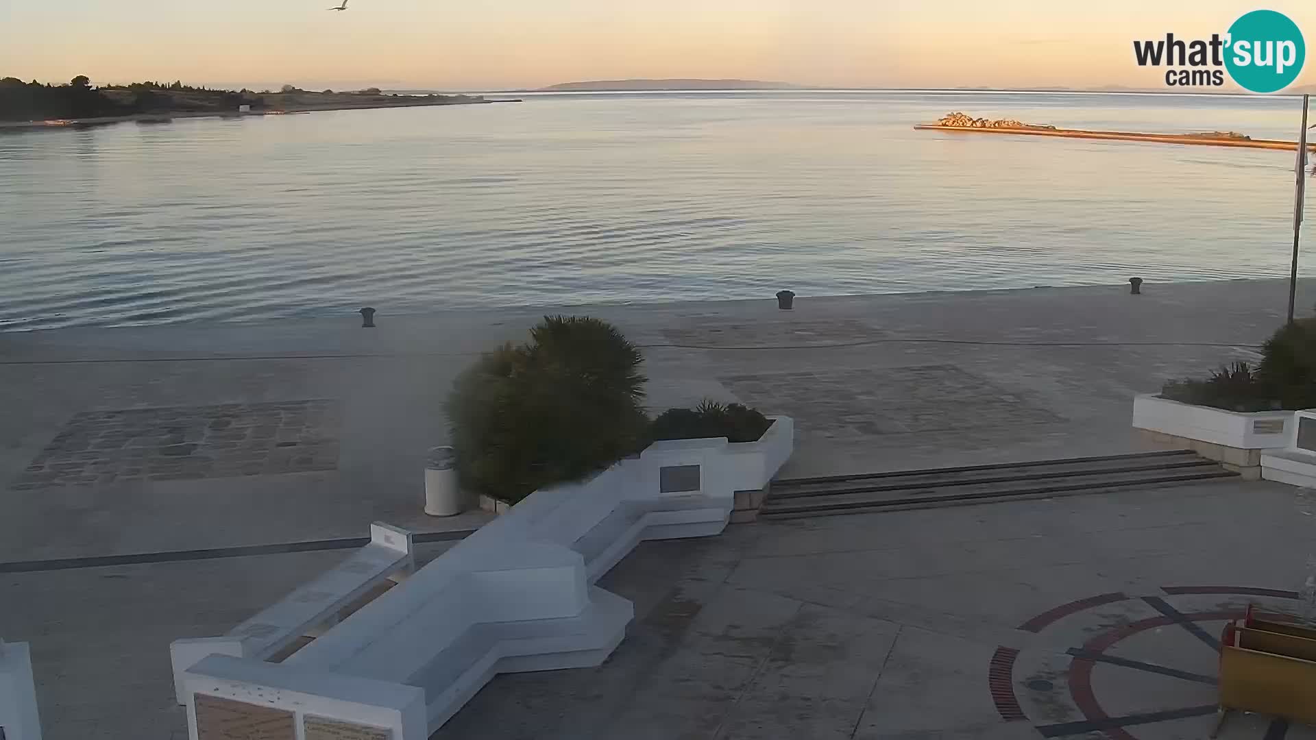 Livecam Promenade a Novalja