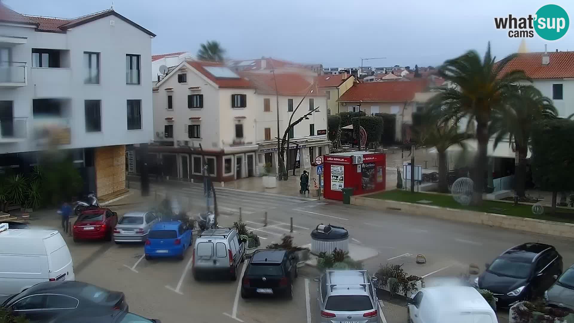 Webcam Novalja seaside promenade