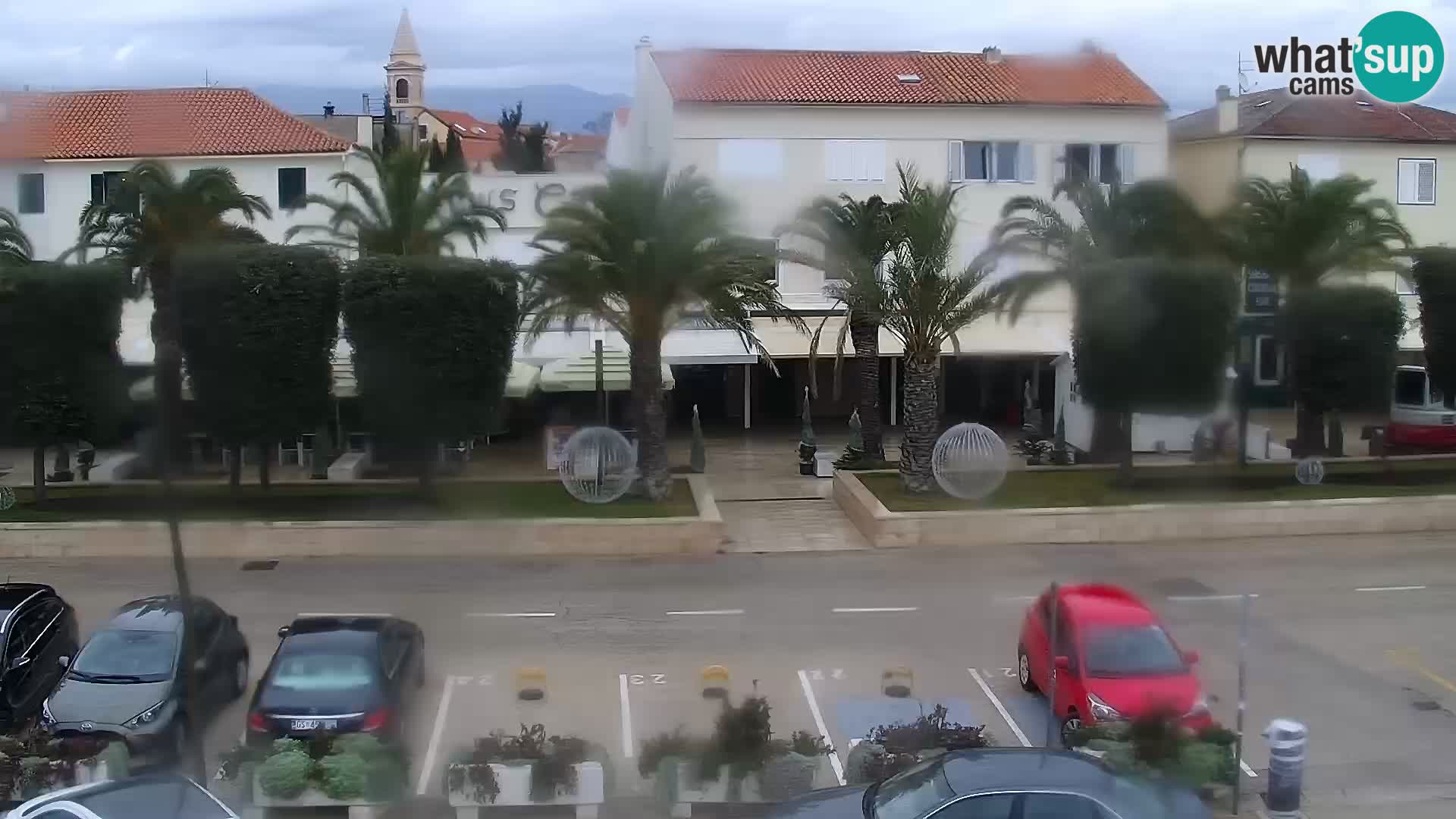 Webcam Novalja seaside promenade