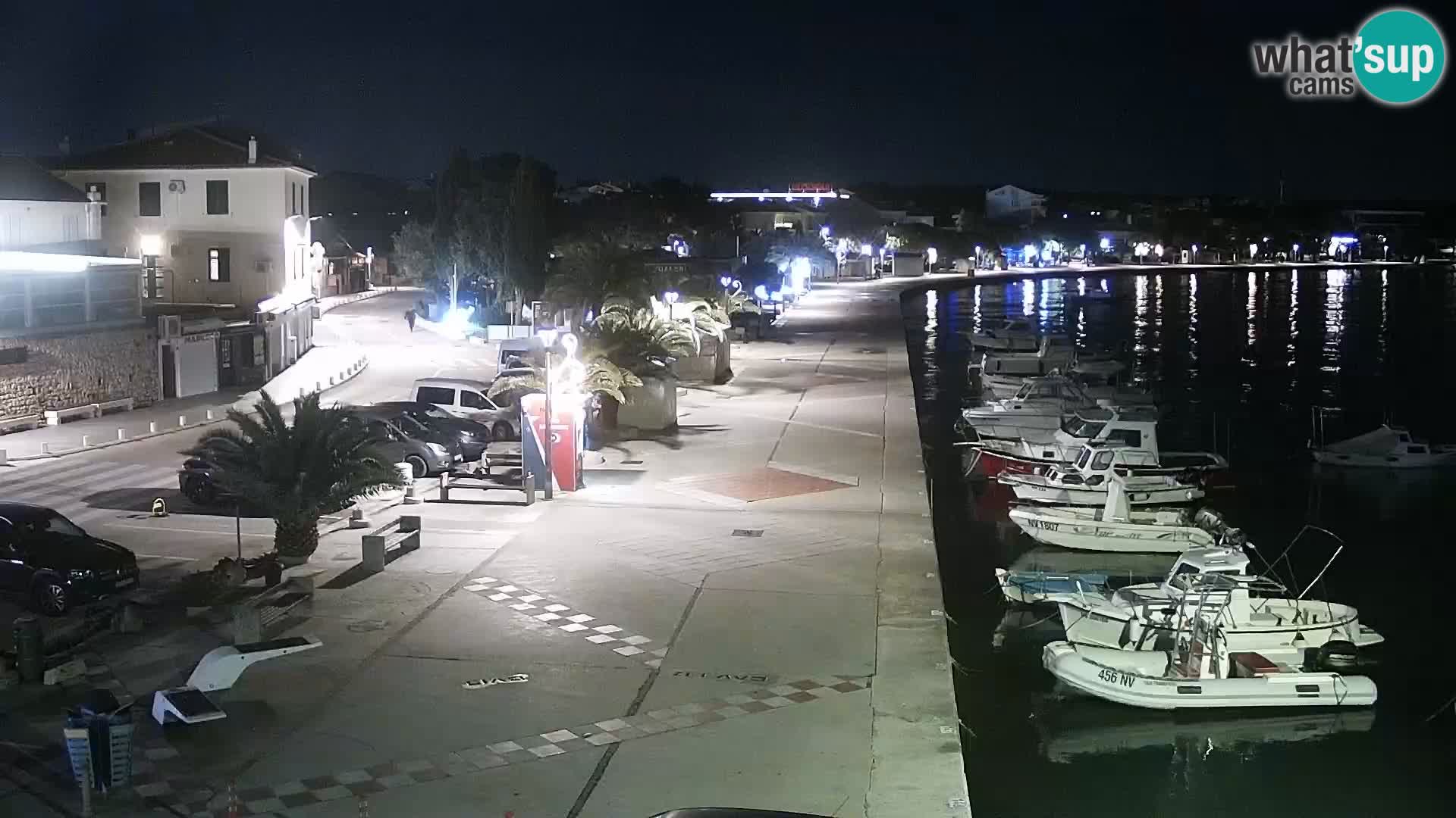 Web kamera Novalja promenada