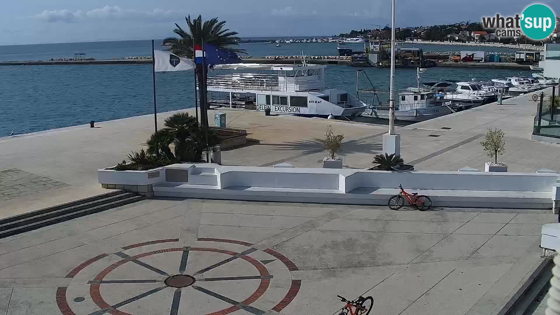 Webcam Novalja seaside promenade