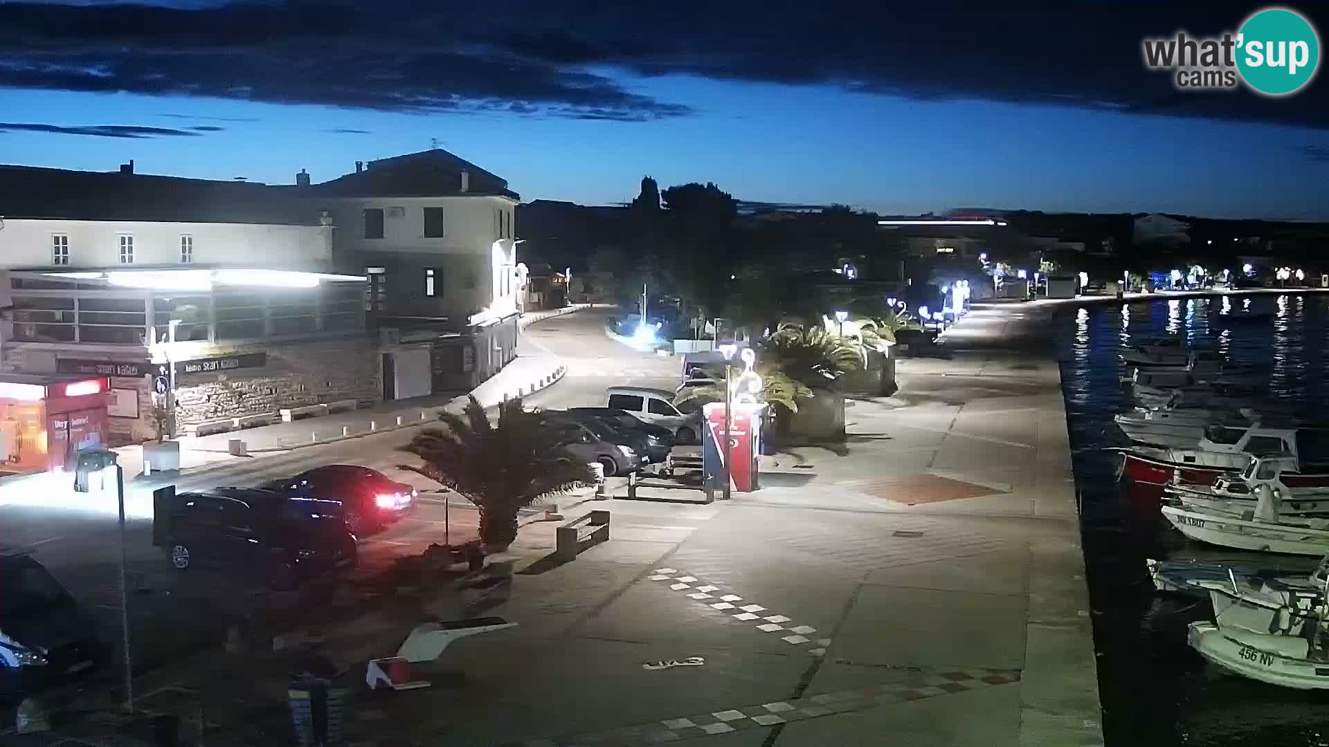 Webcam Novalja seaside promenade
