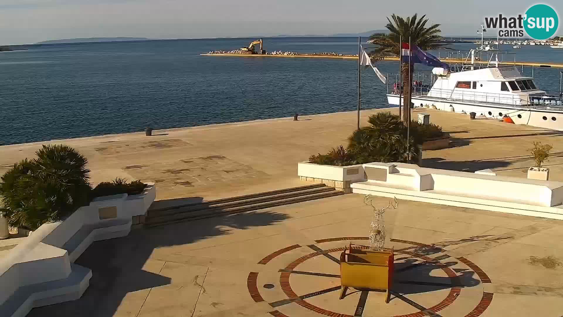 Webcam Novalja seaside promenade