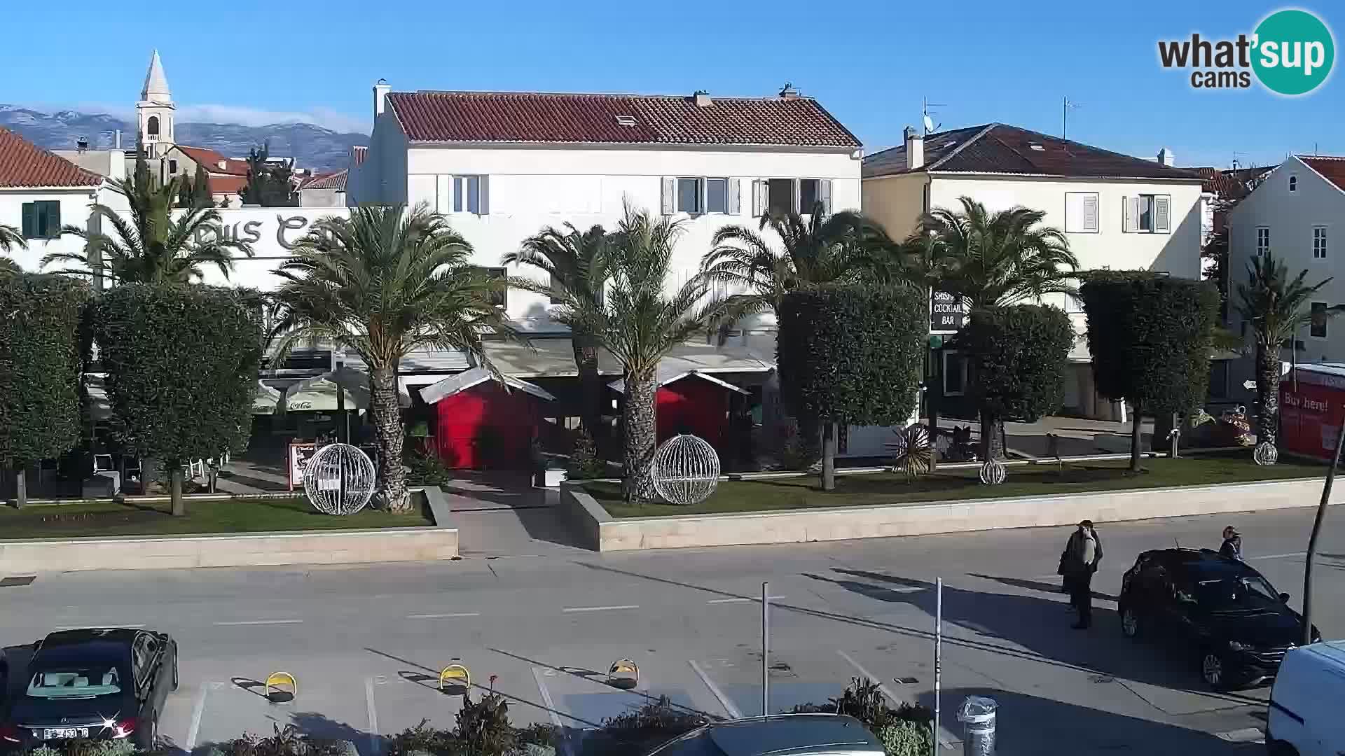 Web kamera Novalja promenada