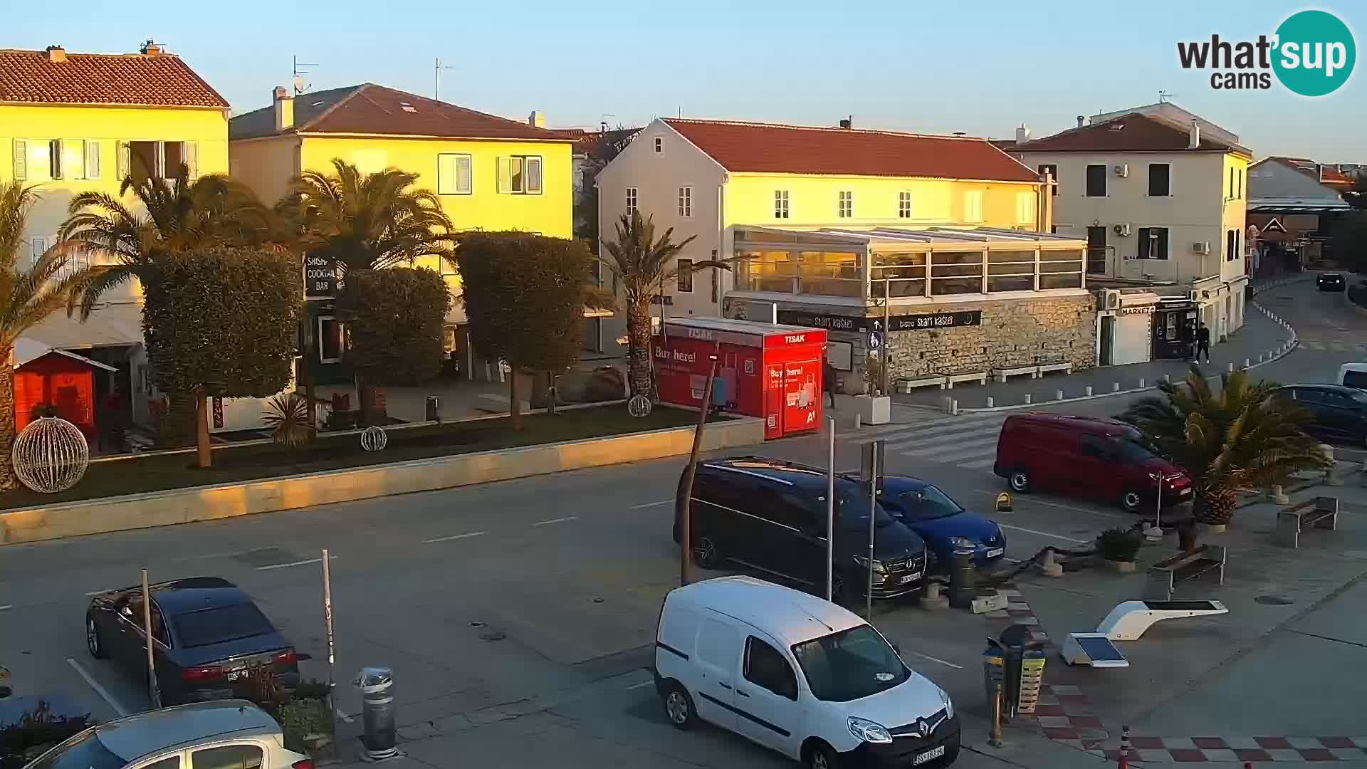 Webcam Novalja seaside promenade