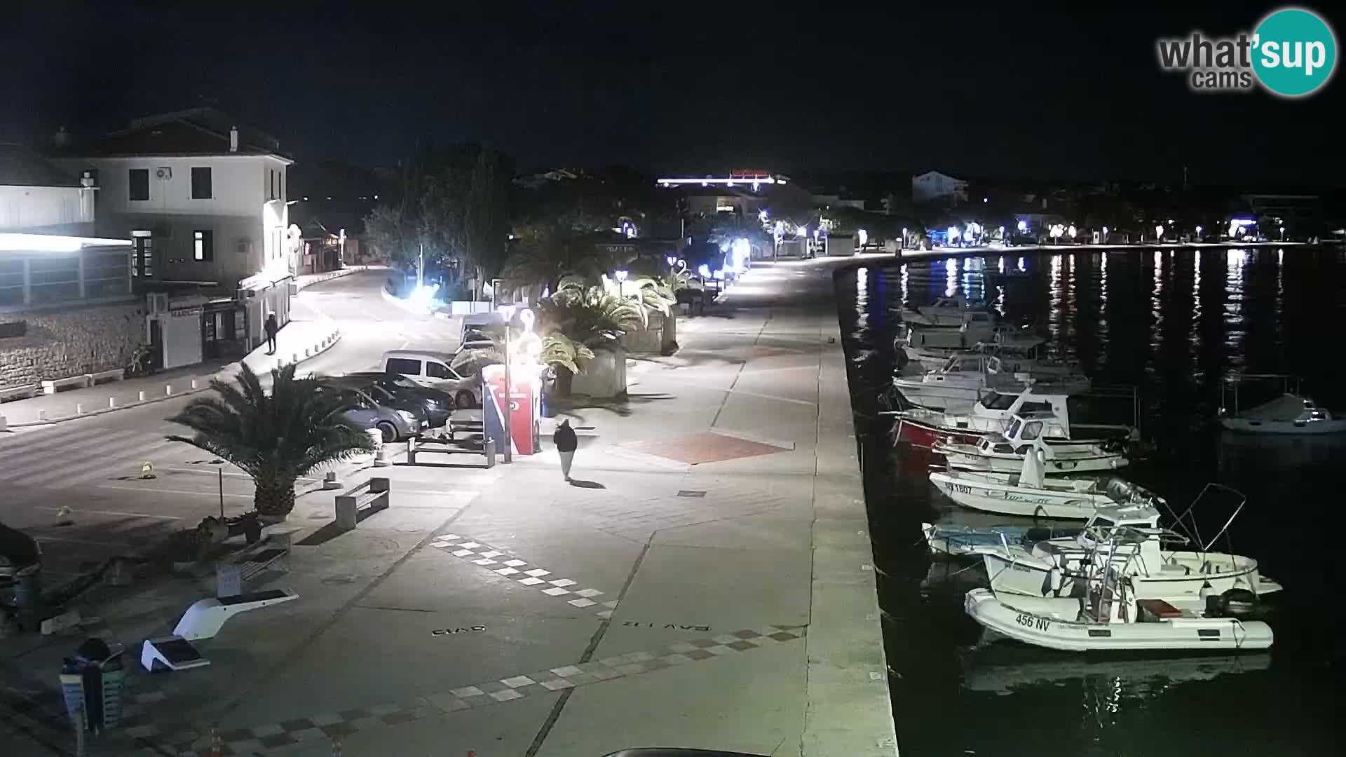 Novalja spletna kamera promenada