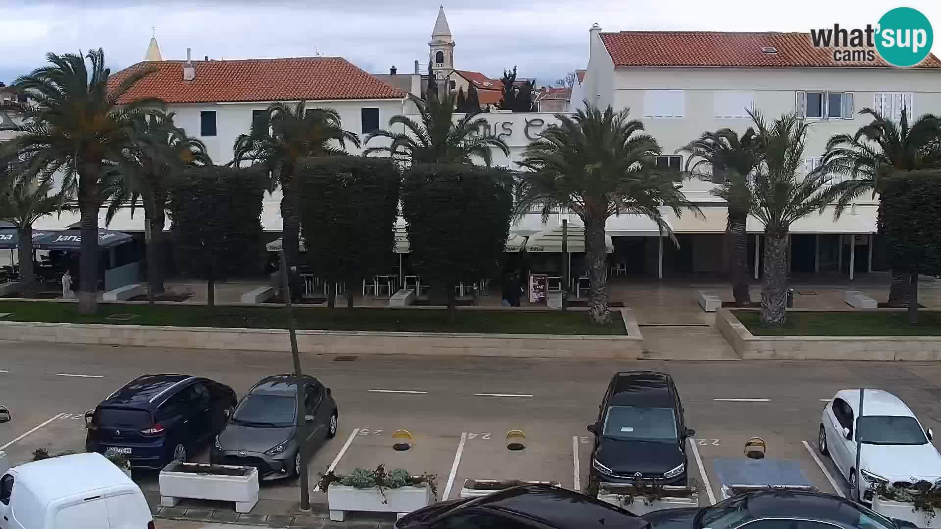 Webcam Novalja seaside promenade