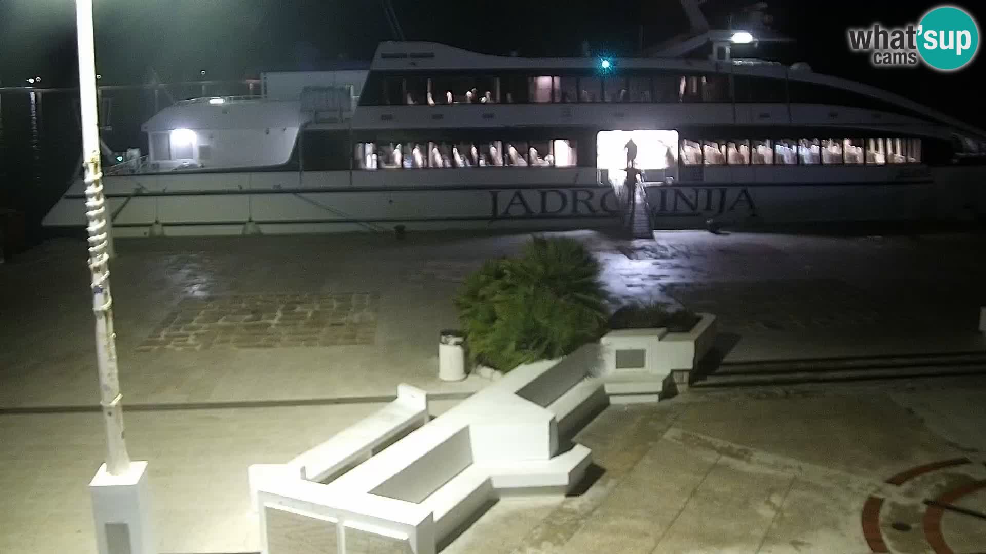 Novalja Livecam promenade