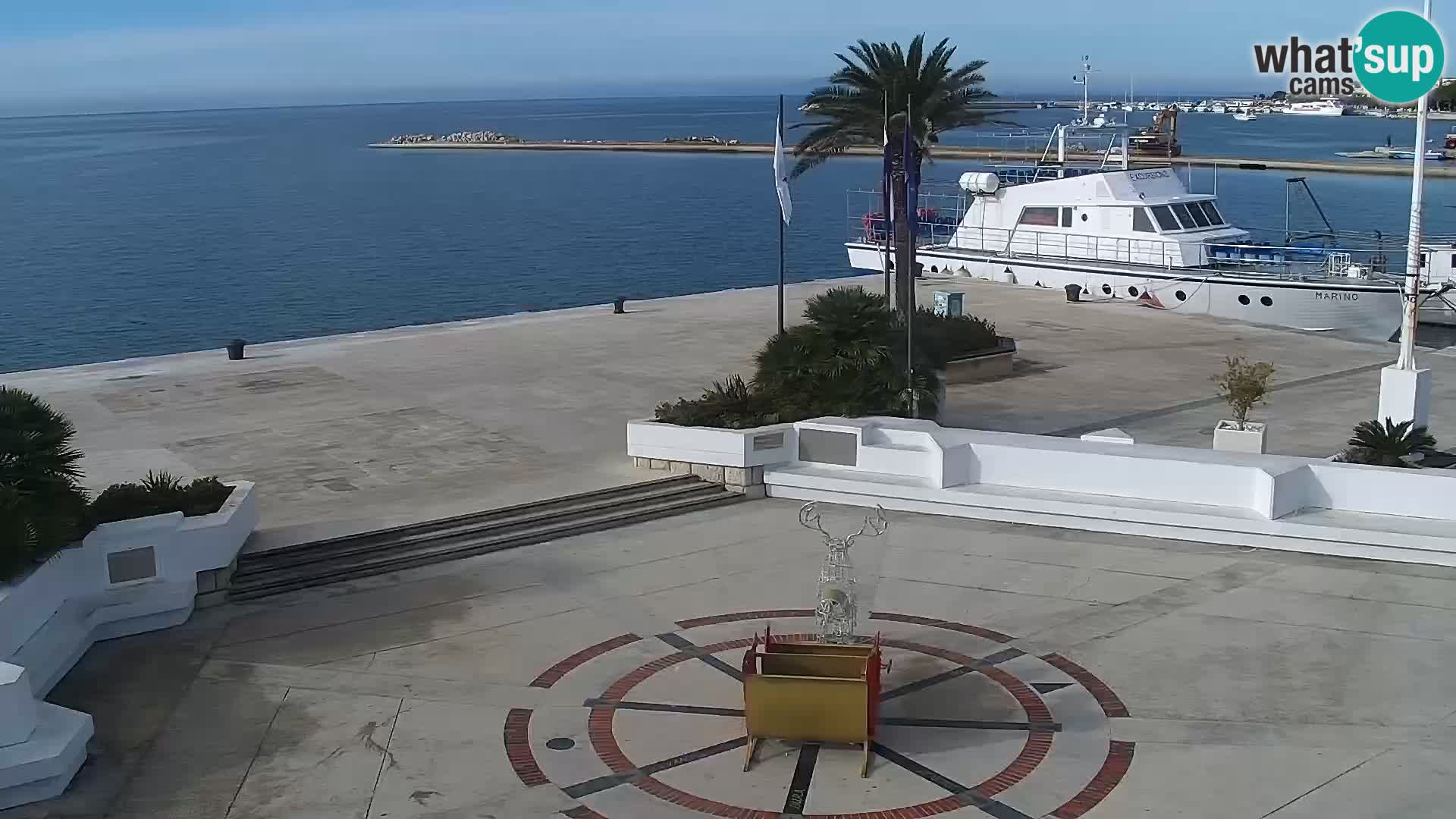 Web kamera Novalja promenada