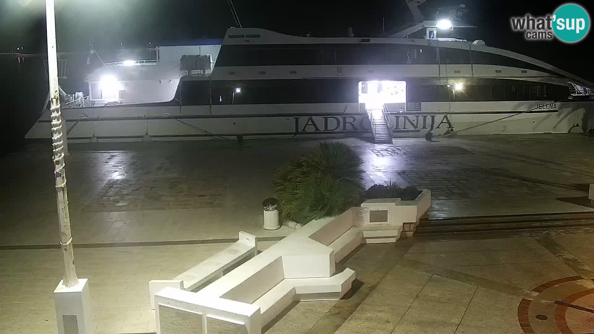 Novalja Livecam promenade